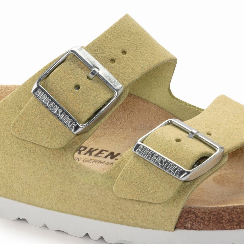 Hipster Hiking Shoes 'Birkenstock' Women's Arizona Suede Leather Sandal - Shimmering Popcorn