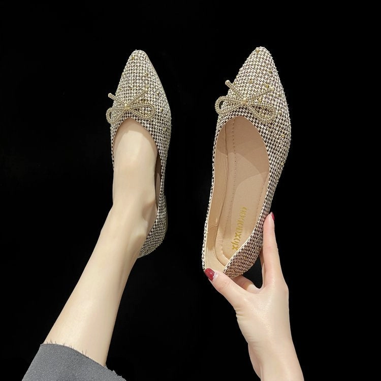 Wide Flat Mtb Shoes Fashion Plaid Flat Low Heel Pointed Shallow Mouth English Single Shoes Women | Brodtica.com