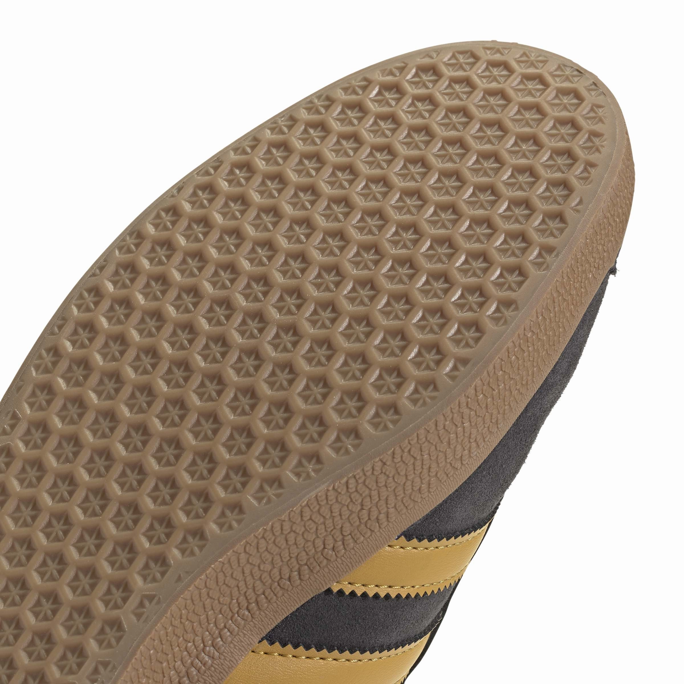 Adidas Derrick Rose Basketball Shoes Adidas Gazelle Manchester United Lifestyle Shoes