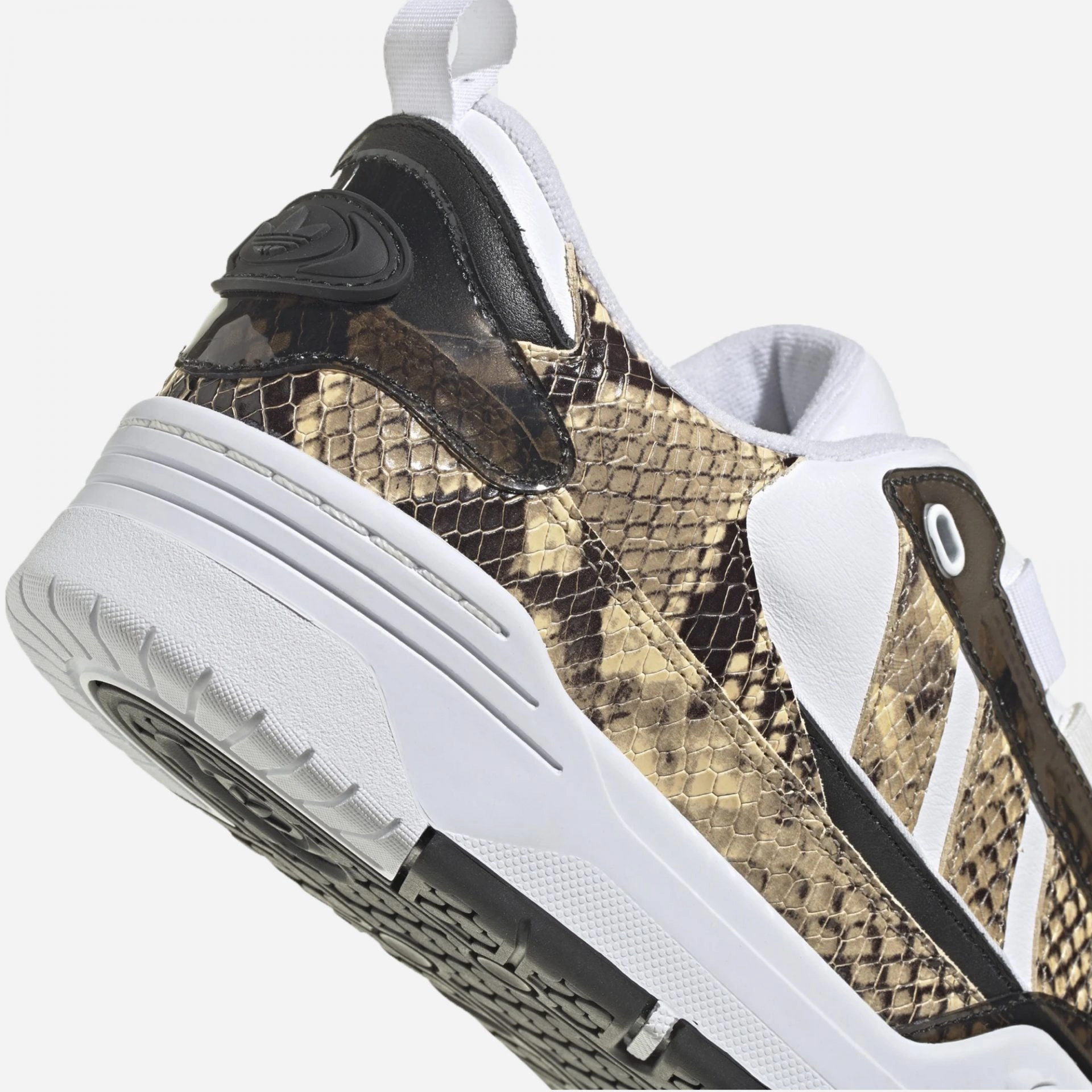 Adidas Originals | ADI2000  { BLANCH CARGO/CORE BLACK Adidas Superstar Sneakers Shoes