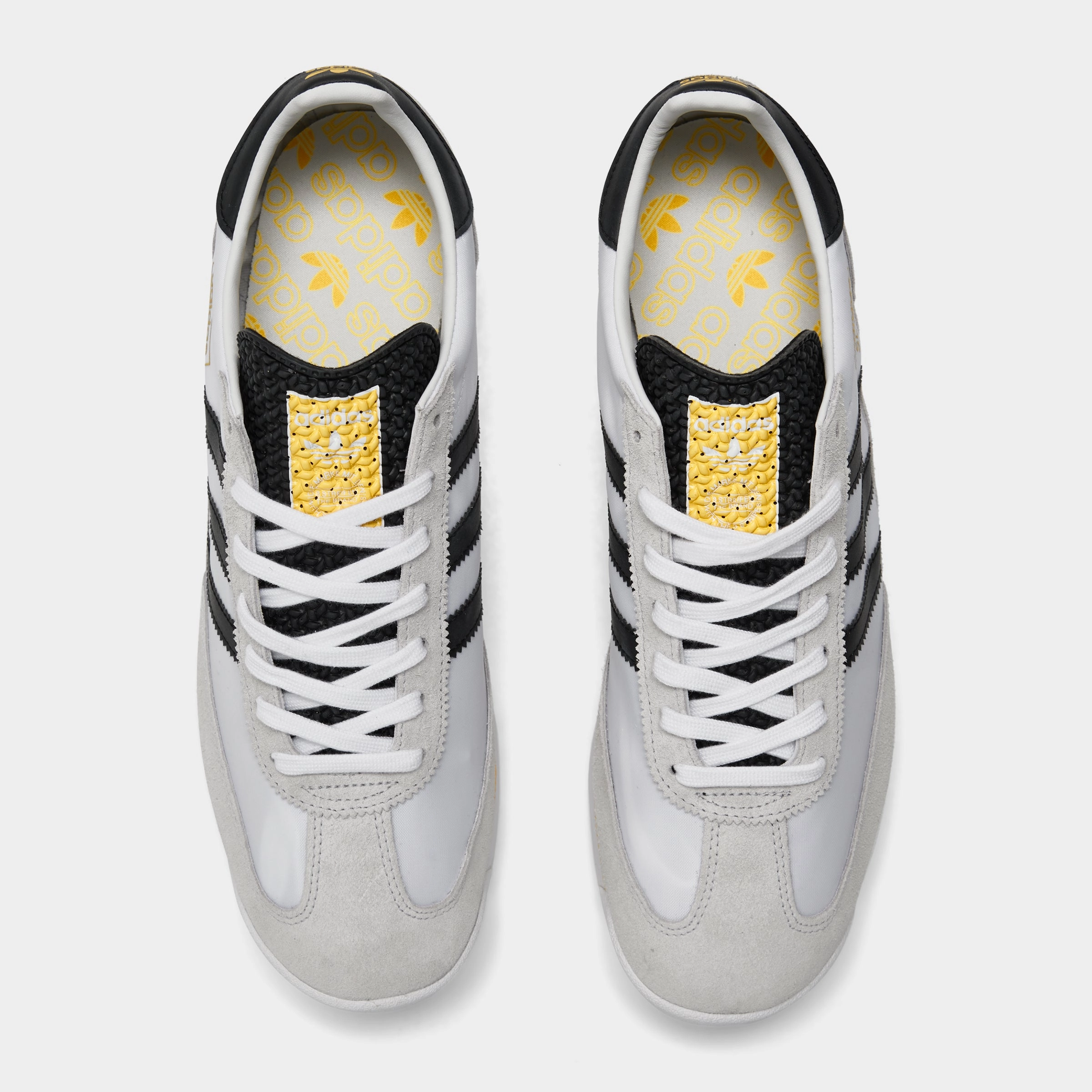 Towelie Adidas Shoe adidas Originals SL 72 RS White / Black - Spark