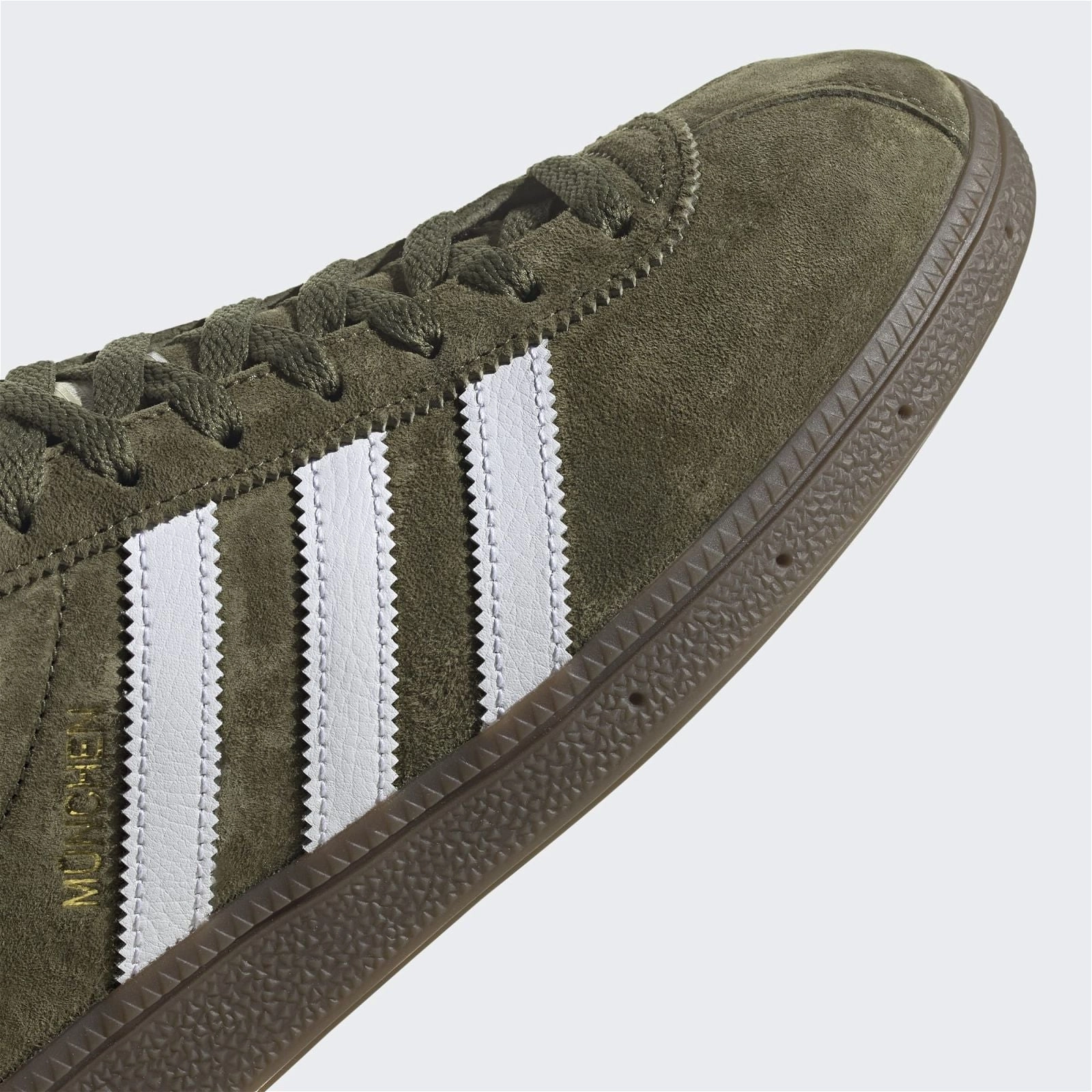 adidas Originals Unisex Munchen Shoes - Green Adidas Yeezy Boost 350 V2 Track & Field Shoe