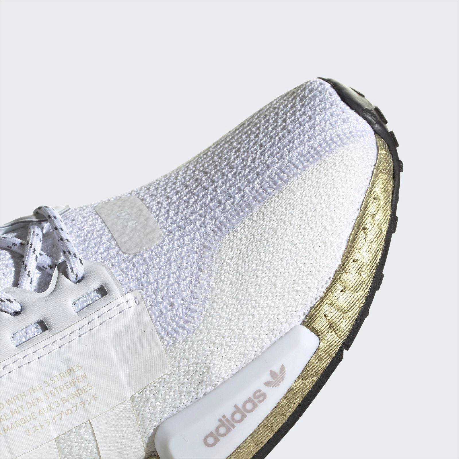 Adidas Box Hog 2 Boxing Shoes adidas Originals Womens NMD_R1 V2 Shoes - Cloud White / Gold