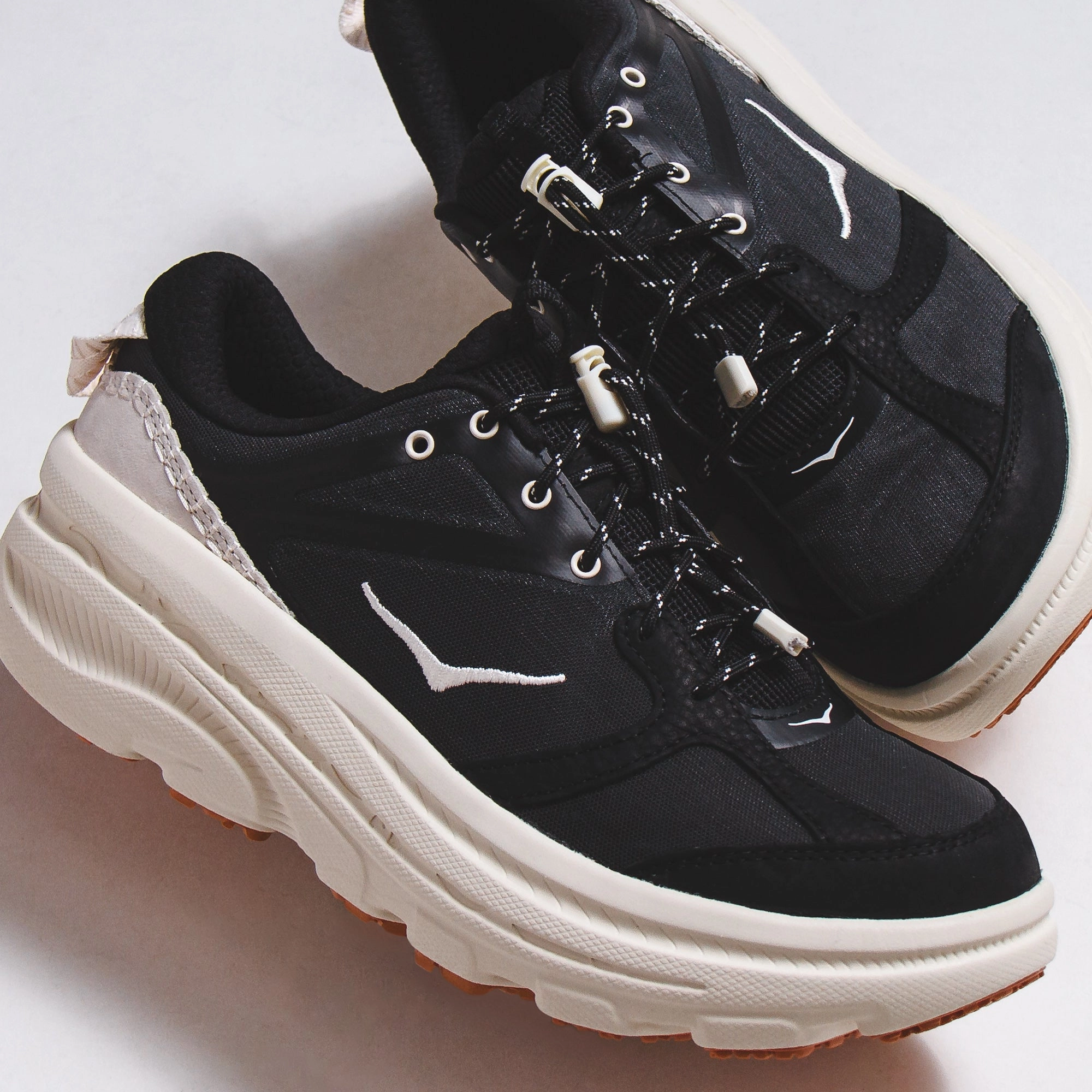 Govx Hoka One One Men Bondi B3LS Black Alabaster 1155351-BKLB