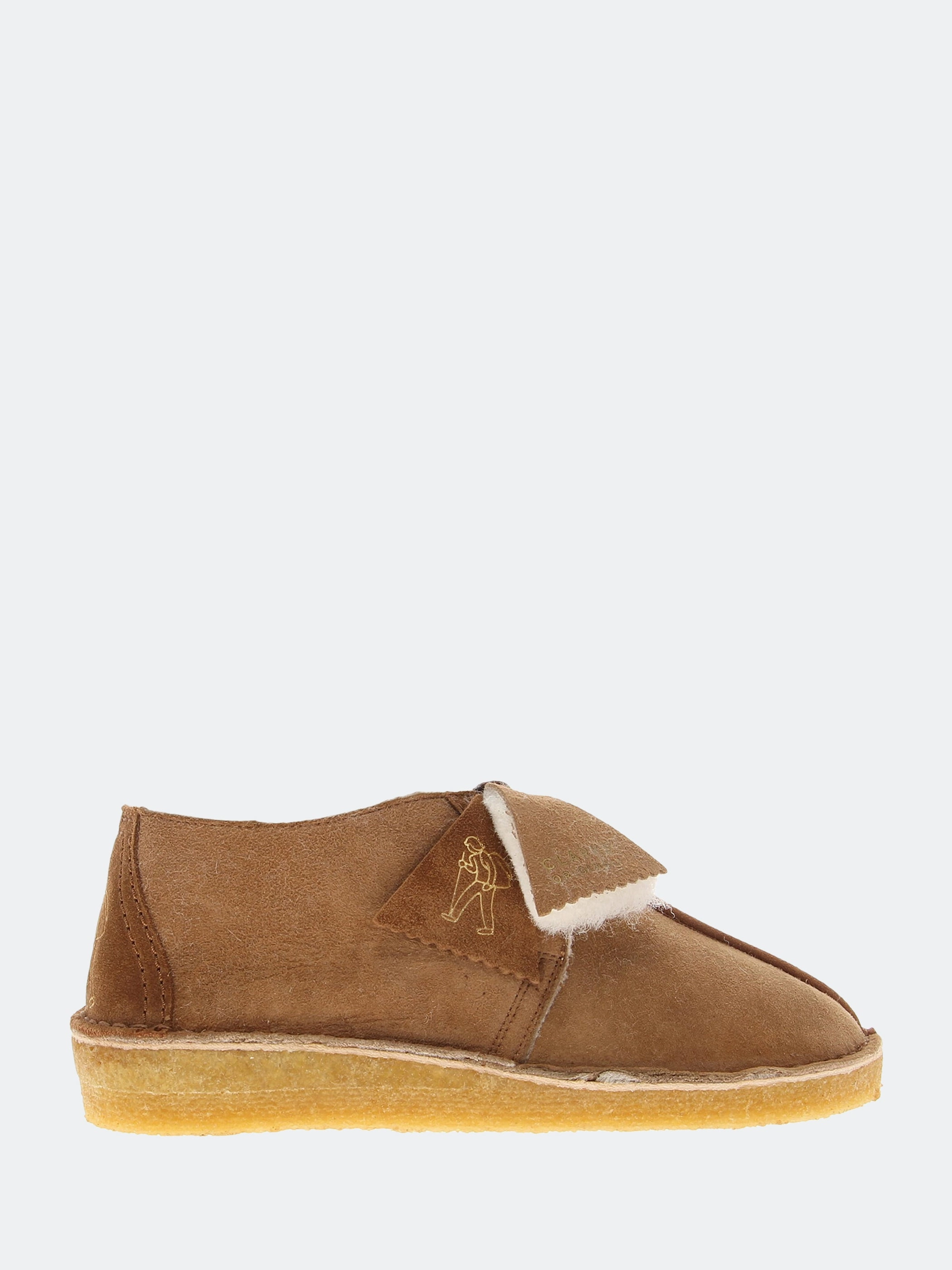 Logo Flat Shoes Desert Trek