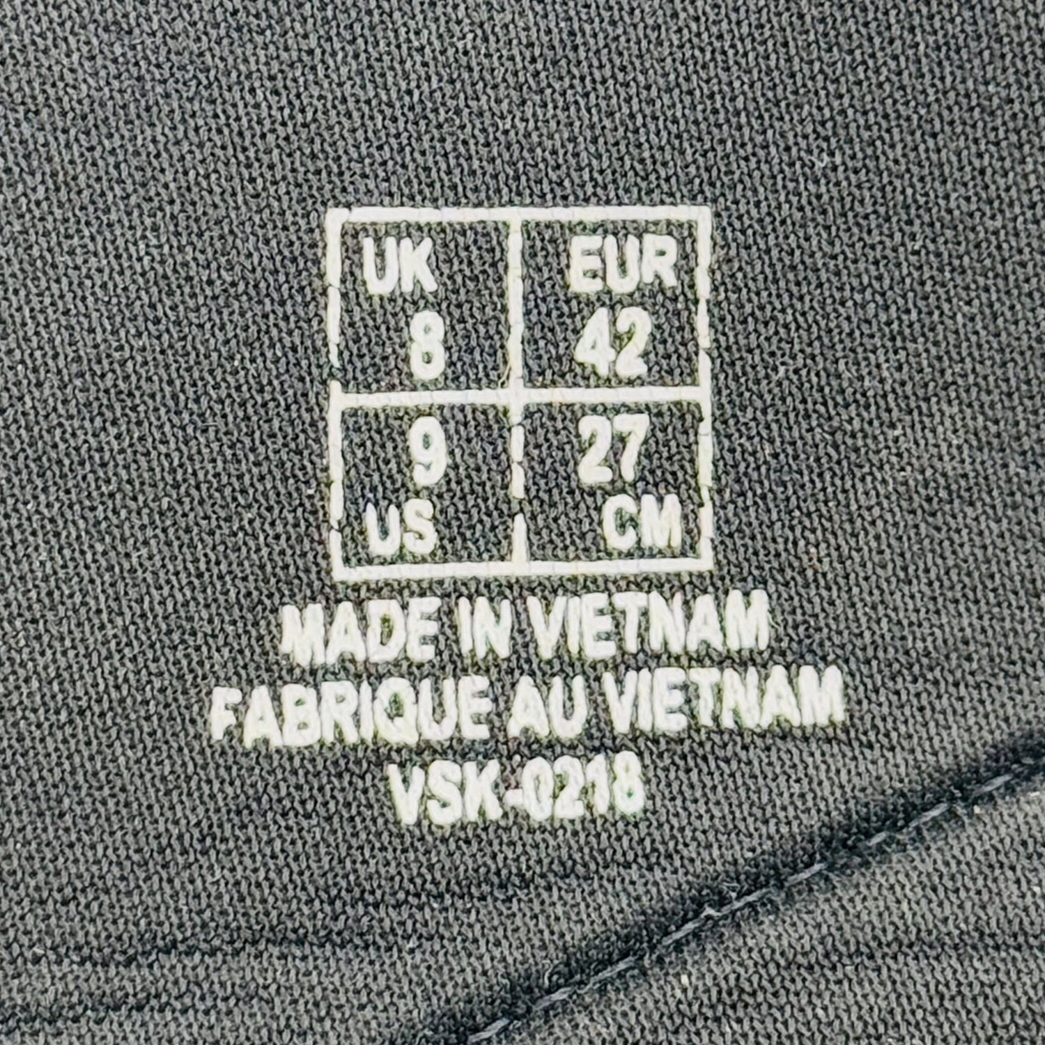 Puma Men's Surfcat Black Slides (Size 42) - VSK-0218 Asics Versablast Running Shoes