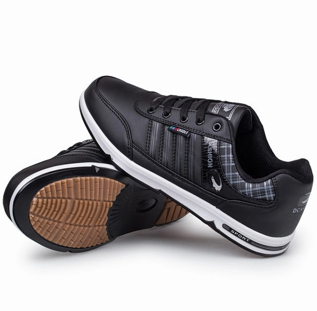 Cheapest Golf Authentic Golf Shoes Men Waterproof Anti-Skid High Quality Male Sport Sneakers Breathable Shoes Chaussures Golf Shoe Big Size 46