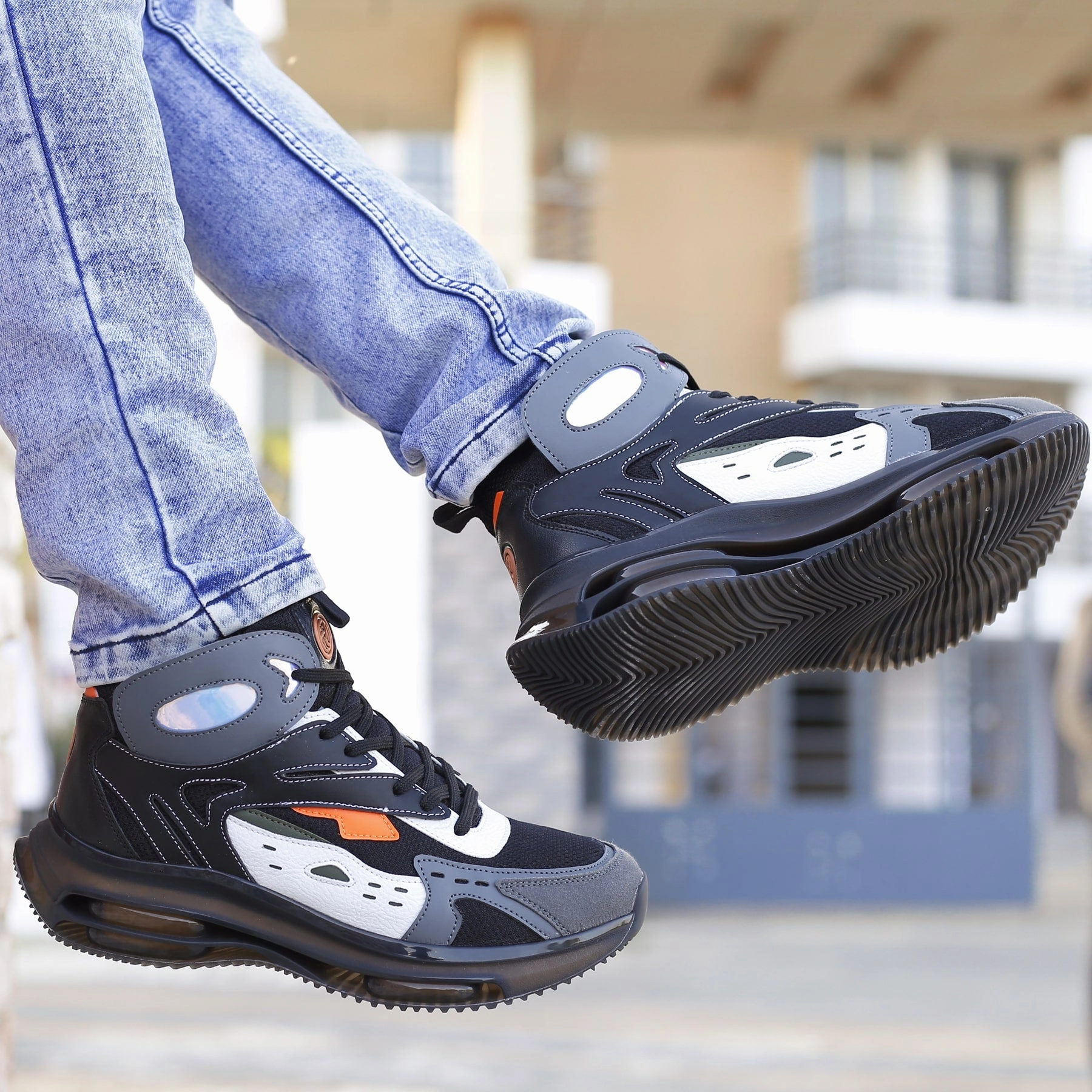 Sneakers On Motorcycle Bacca Bucci Grand