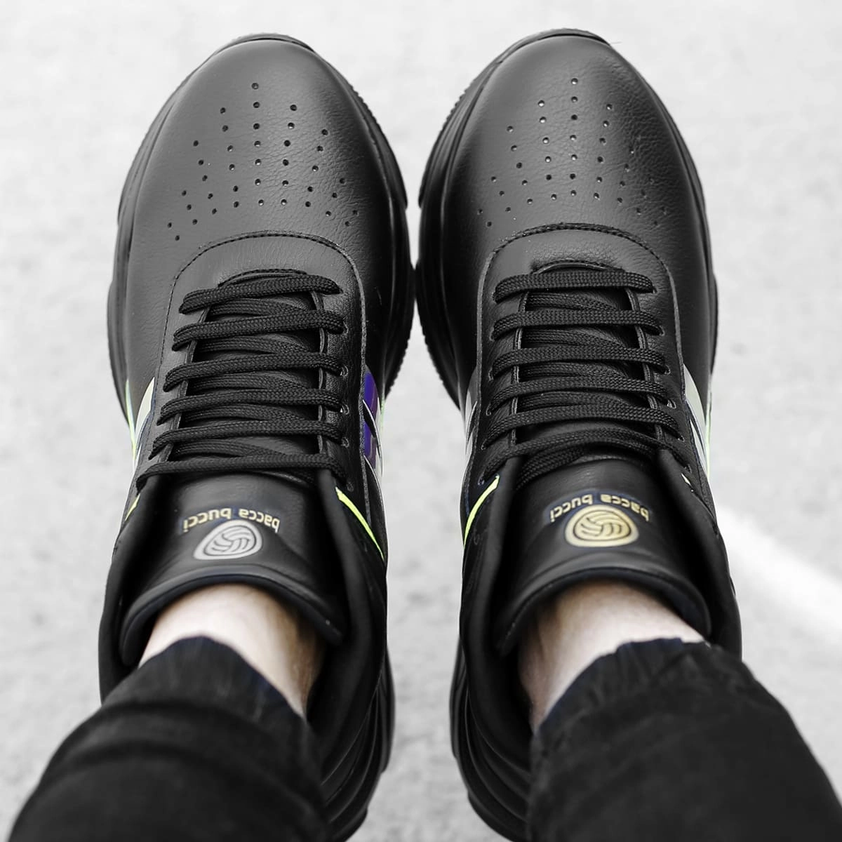 White Athletic Sneakers Bacca Bucci Ignite