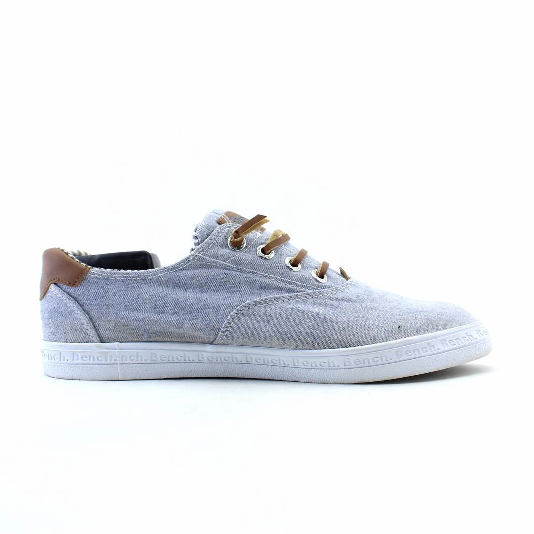 BENCH CANVAS LACE UP Sneakers 608