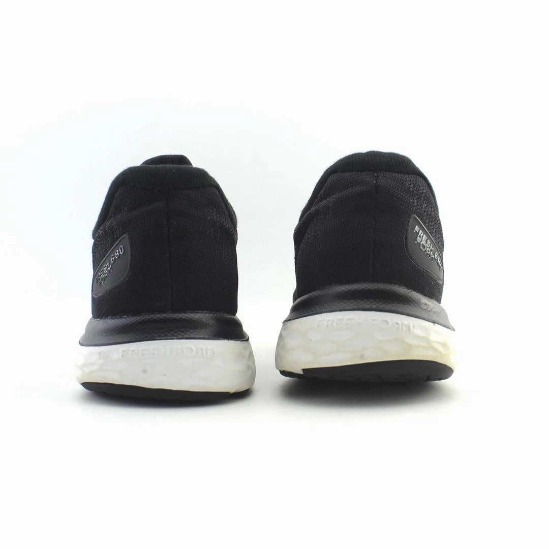 Trace Running Shoes NEW BALANCE FRESH FOAM 680V7