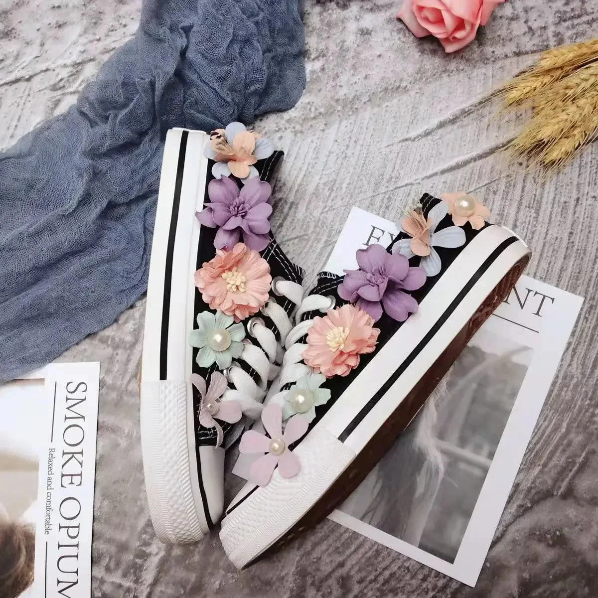 Best Low Price Sneakers binfenxie  -  Women's Sports Shoes High-top Canvas Shoes Sweet Lace-up Shoes for Women White / Black Flowers Student Pretty Fairy Sneakers