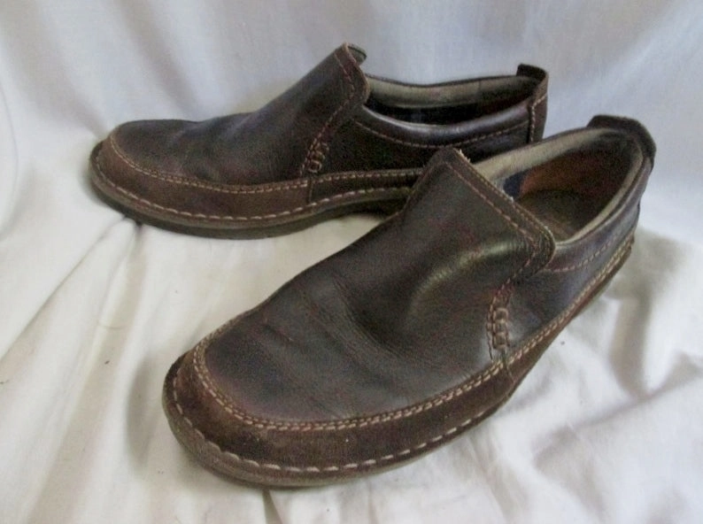Mens CLARKS MOC 02131 SEELEY STEP Leather Slip on Walking Shoe 11 BROWN Slip On Hiking Boots
