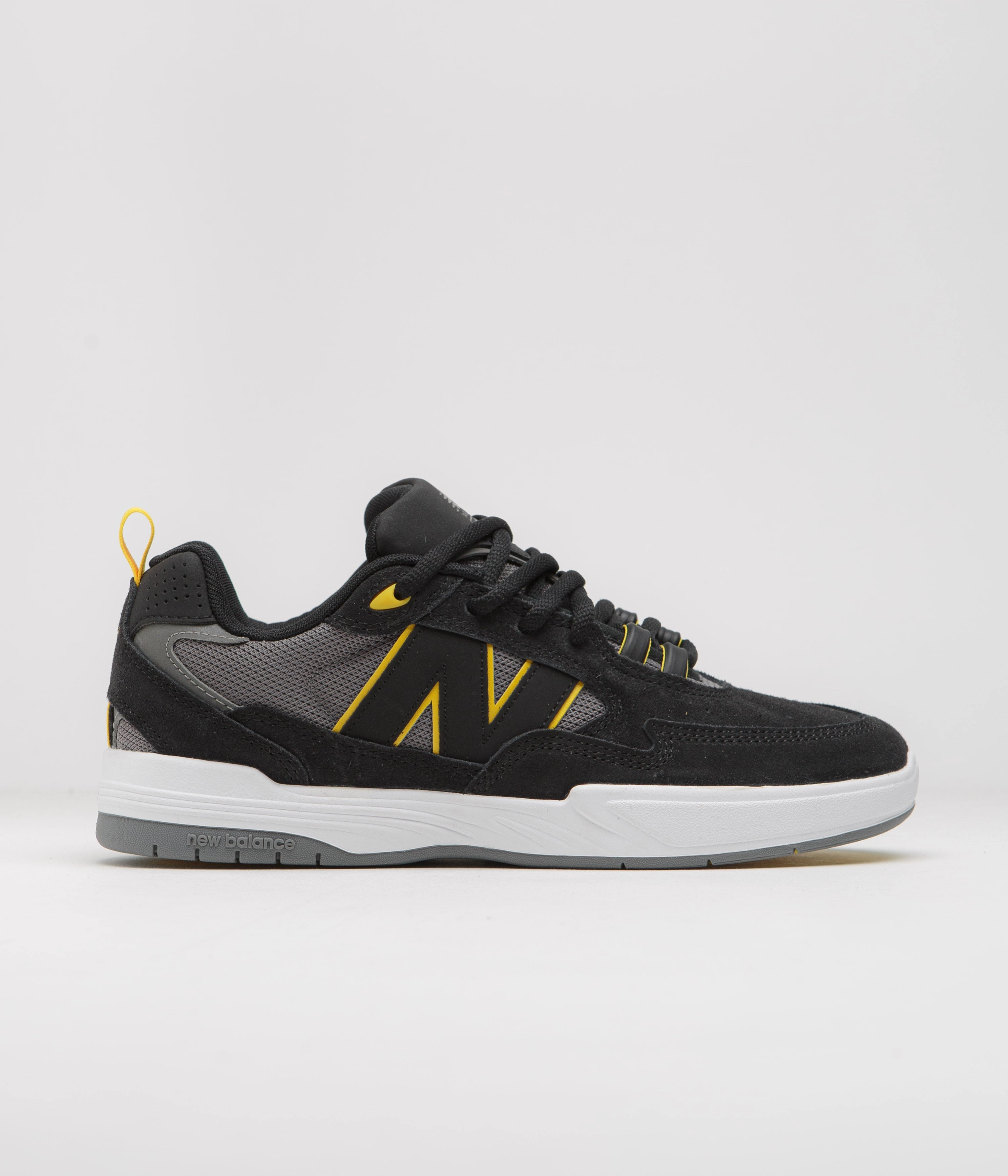 New Balance Fresh Foam 880 Women New Balance Numeric 808 Tiago Lemos Shoes - Black / Grey / White