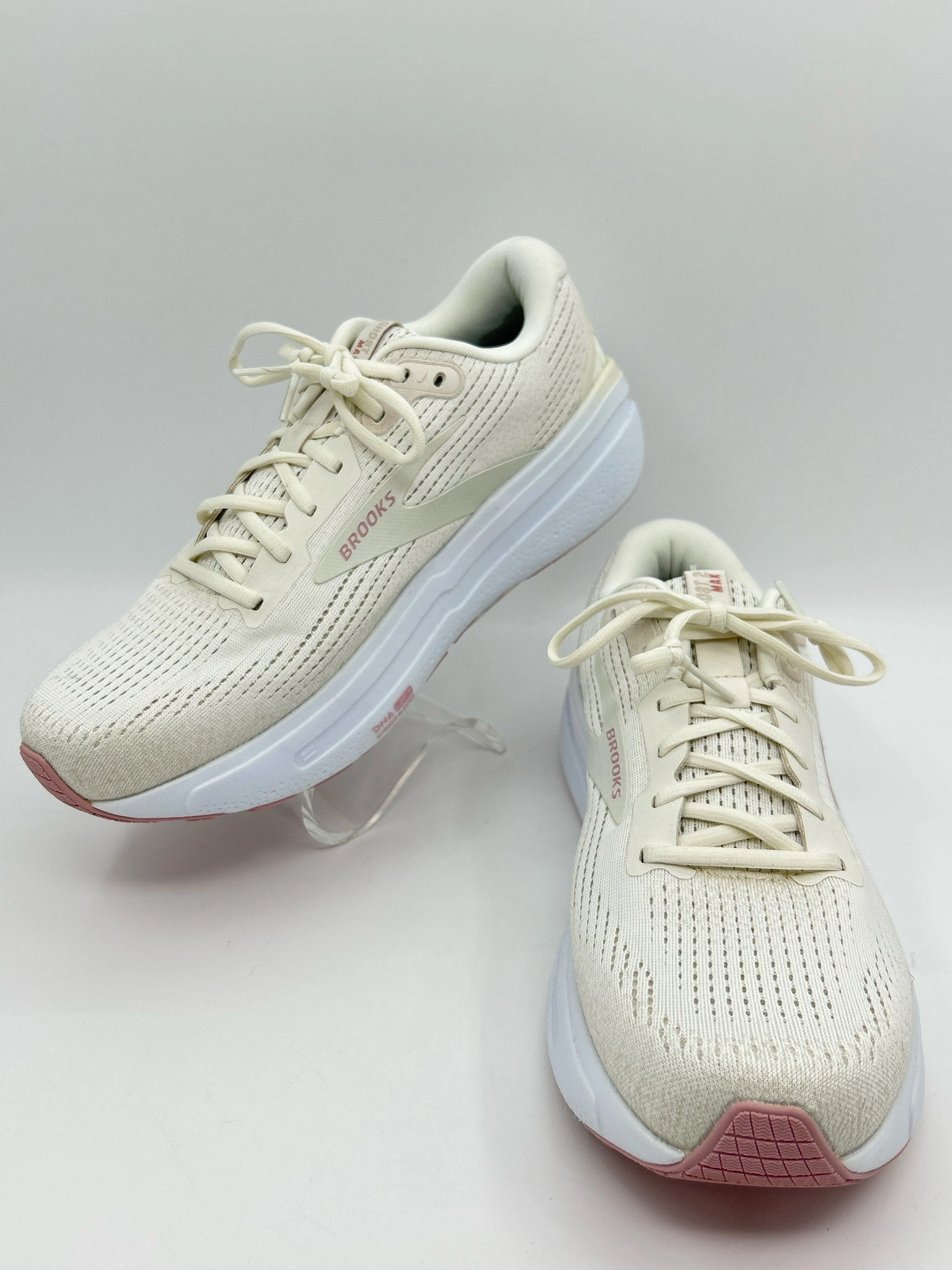 Order Sneakers Online BROOKS NWOB Size 11 Cream Women Sneakers