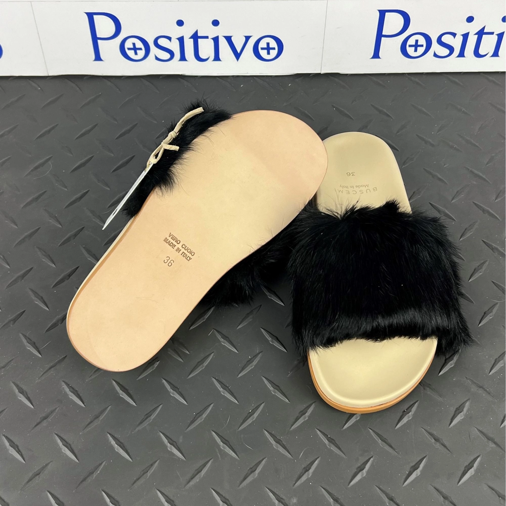Slippers Cow Buscemi Women's Slide Fur Clot Black Leather Slippers