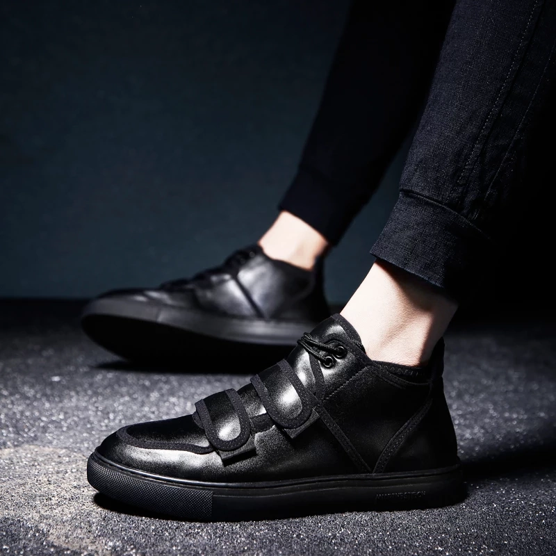 Casual Shoes For Men Hook&Loop Utility Men Leather Skateboarding Shoes Low Comfortable Sneakers Men Black Strap Sneakers