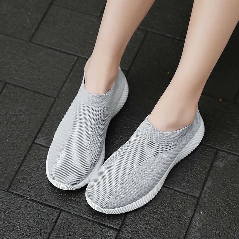 Breathable Mesh Platform Sneakers Women Slip-On Soft Casual Running Shoes Shoes To Wear With Golf Pants