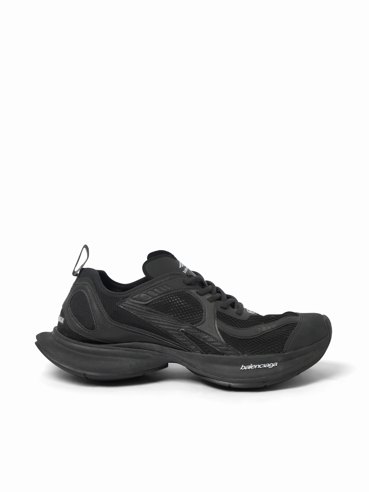 Circuit Sneaker in Black Cute Slip On Sneakers
