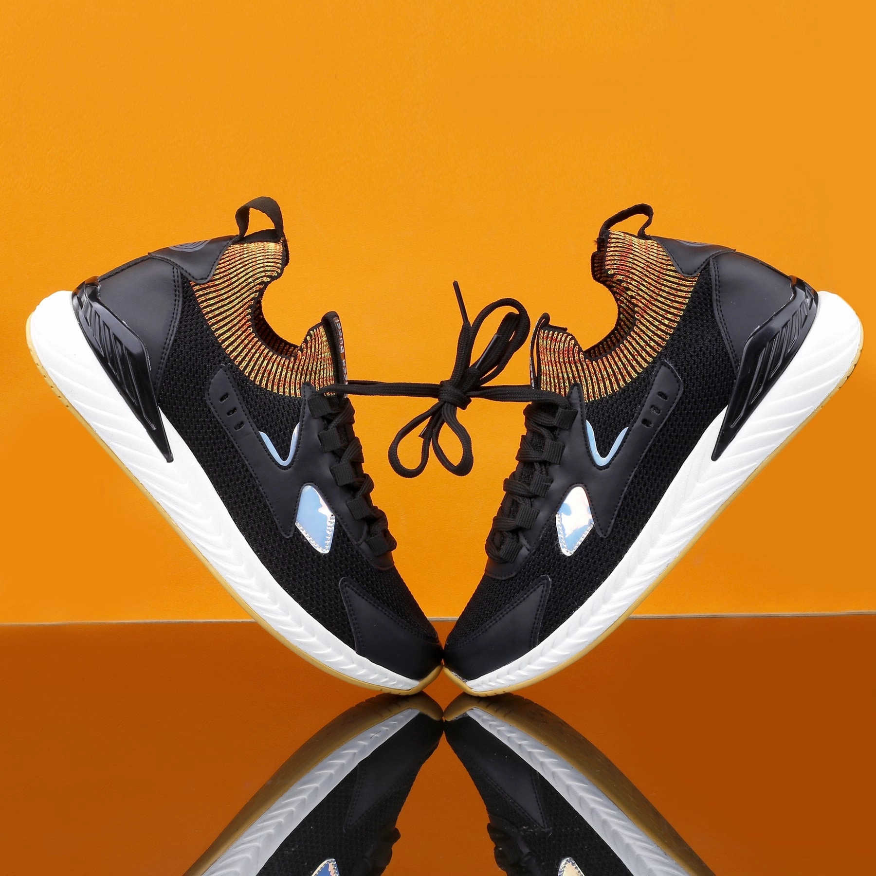 Bacca Bucci Distinct Sneakers Orbit