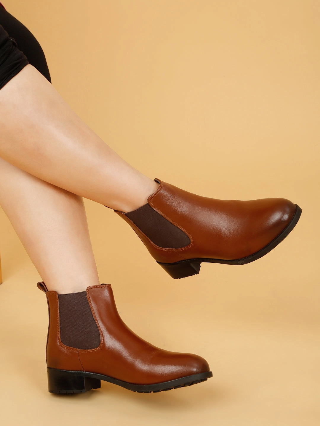 Winter Boots Sale Women's Tan Solid Leather Slip-On Blocked Heel Boots