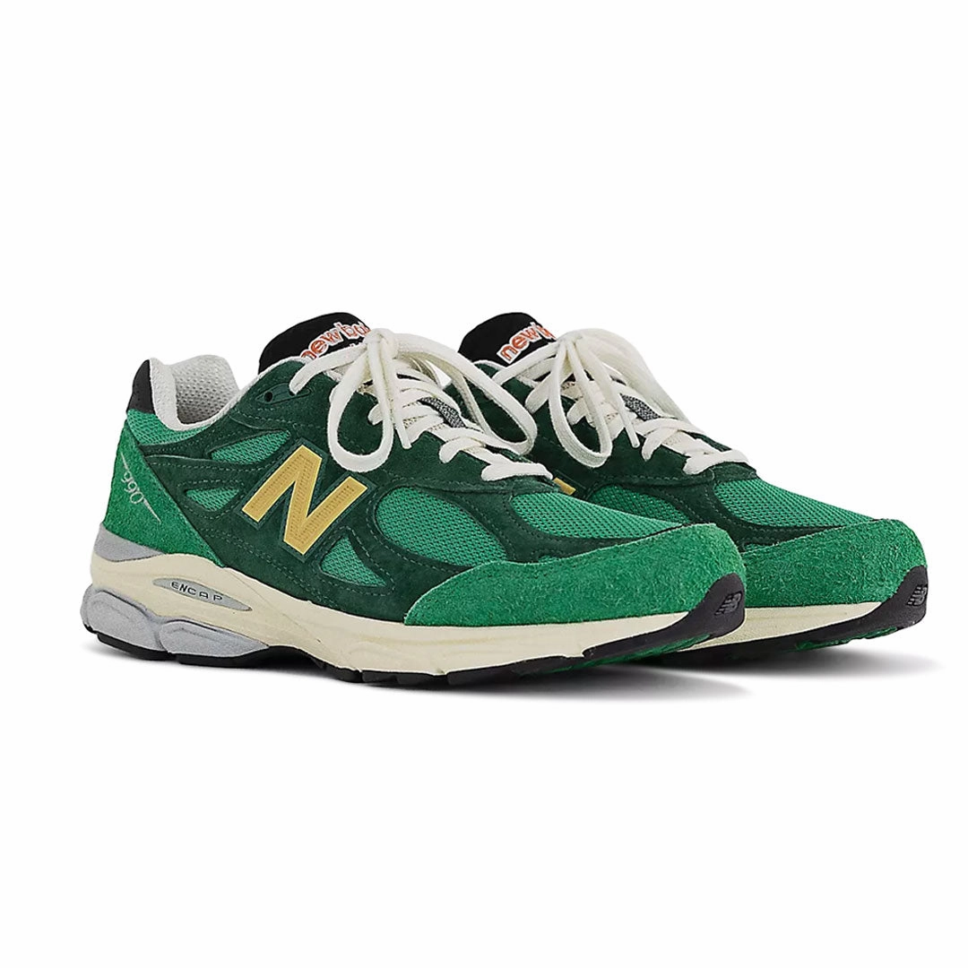 New Balance - Men's Made In USA 990v3 Shoes (M990GG3) Cream New Balance 550