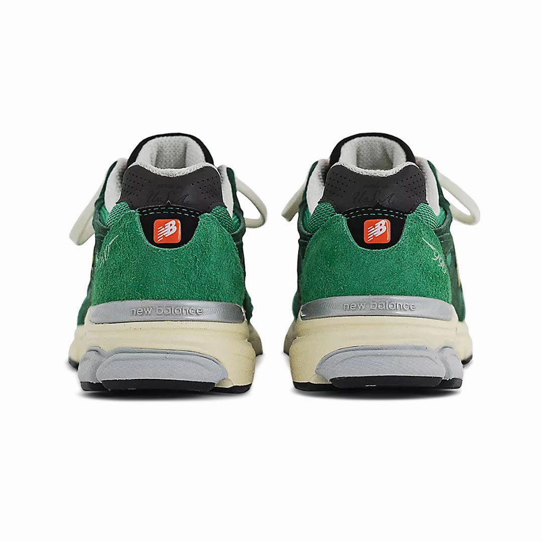 New Balance - Men's Made In USA 990v3 Shoes (M990GG3) New Balance Shoes Steve Jobs