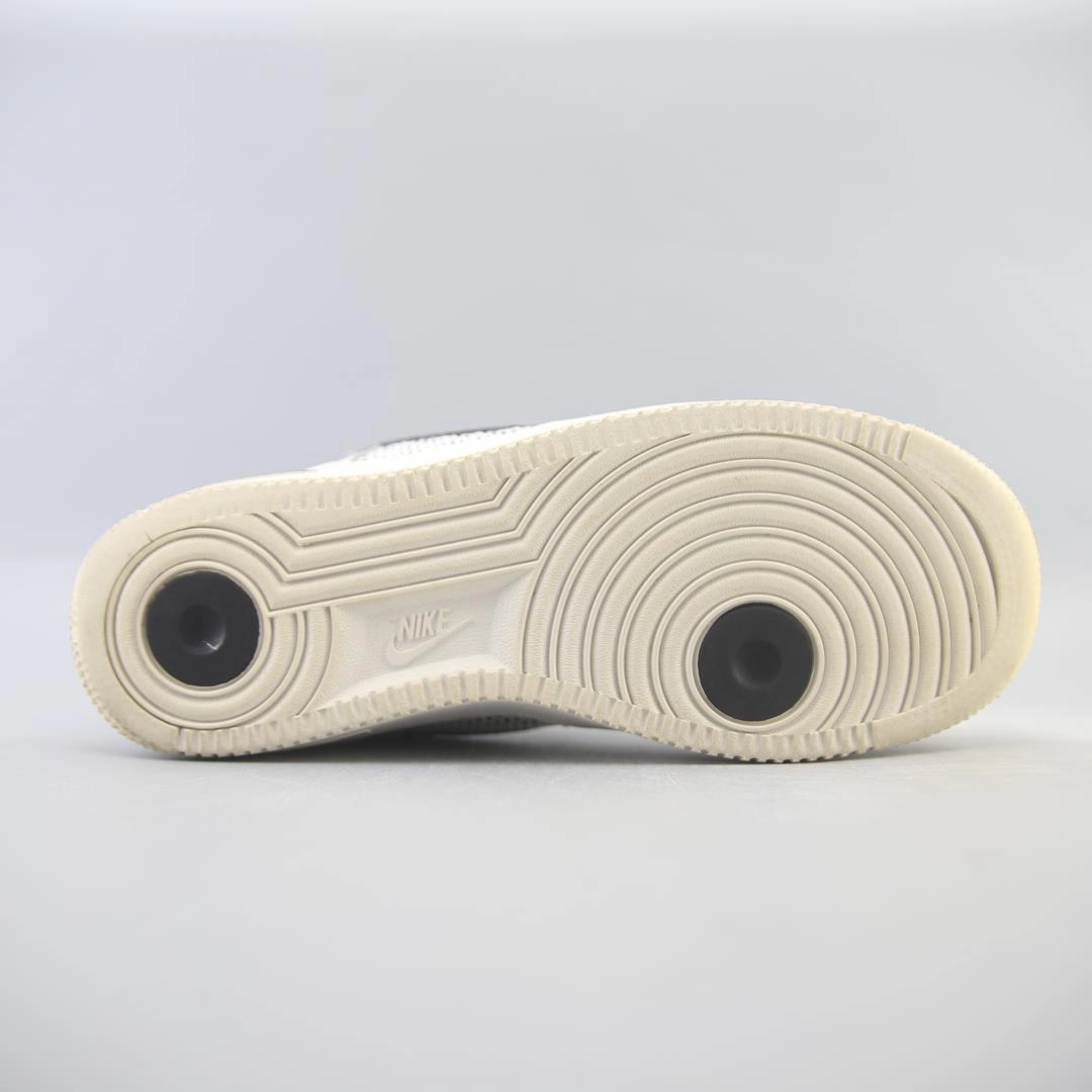 NIKE AIR FORCE 1 LOW MESH POCKET Shoes Casual Wear