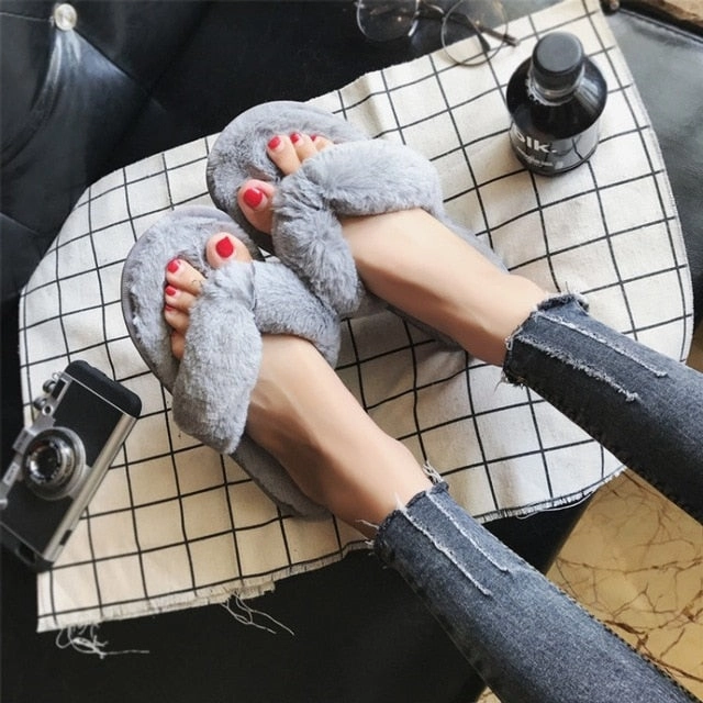 Fluffy Slider Slippers COOTELILI Winter Fashion Women Home Slippers Faux Fur Warm Shoes Woman Slip on Flats Female Fur Flip Flops Pink Plus Size 44 45