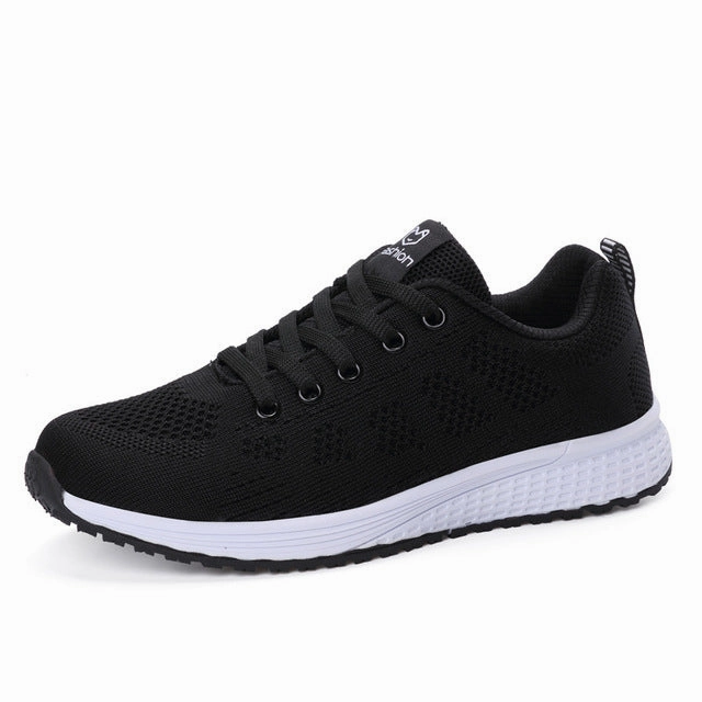 Women Casual Shoes Fashion Breathable Walking Mesh Lace Up Flat Shoes Sneakers Women 2019 Tenis Feminino White Vulcanized Shoes Running Shoes
