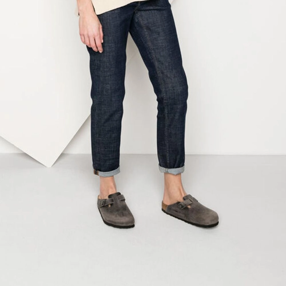 Birkenstock Men's Boston Softbed Oiled Leather in Iron Grey Fuzzy Clogs