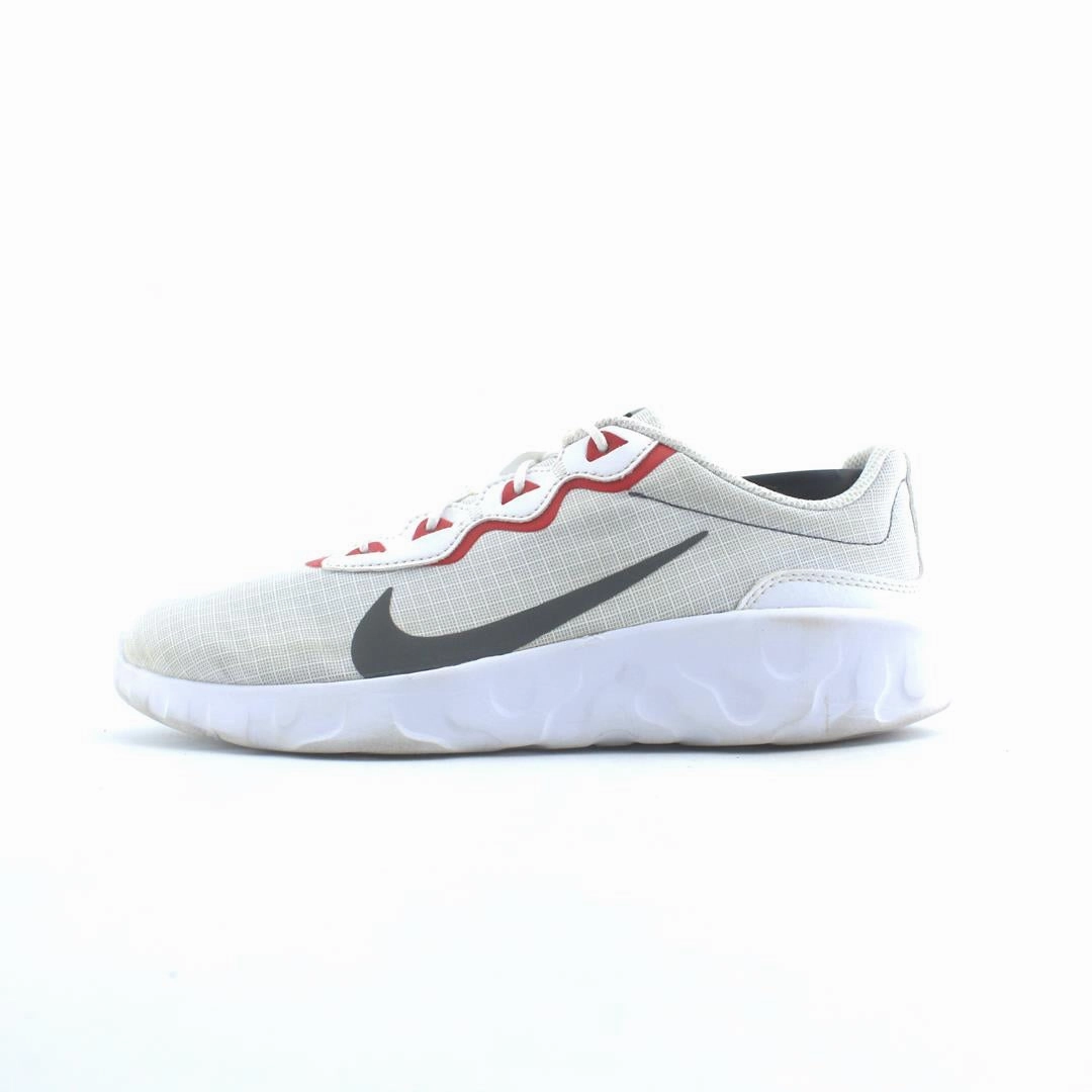 NIKE EXPLORE STRADA LOW Types Of Running Shoes