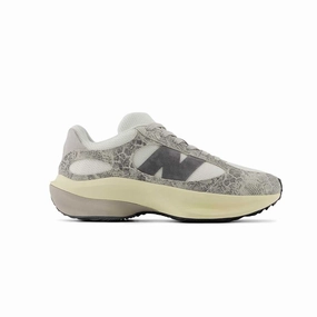 New Balance 530 Grey Matter Silver Metallic New Balance - Men's WRPD Runner Snakeskin Shoes (UWRPDNBS-D)