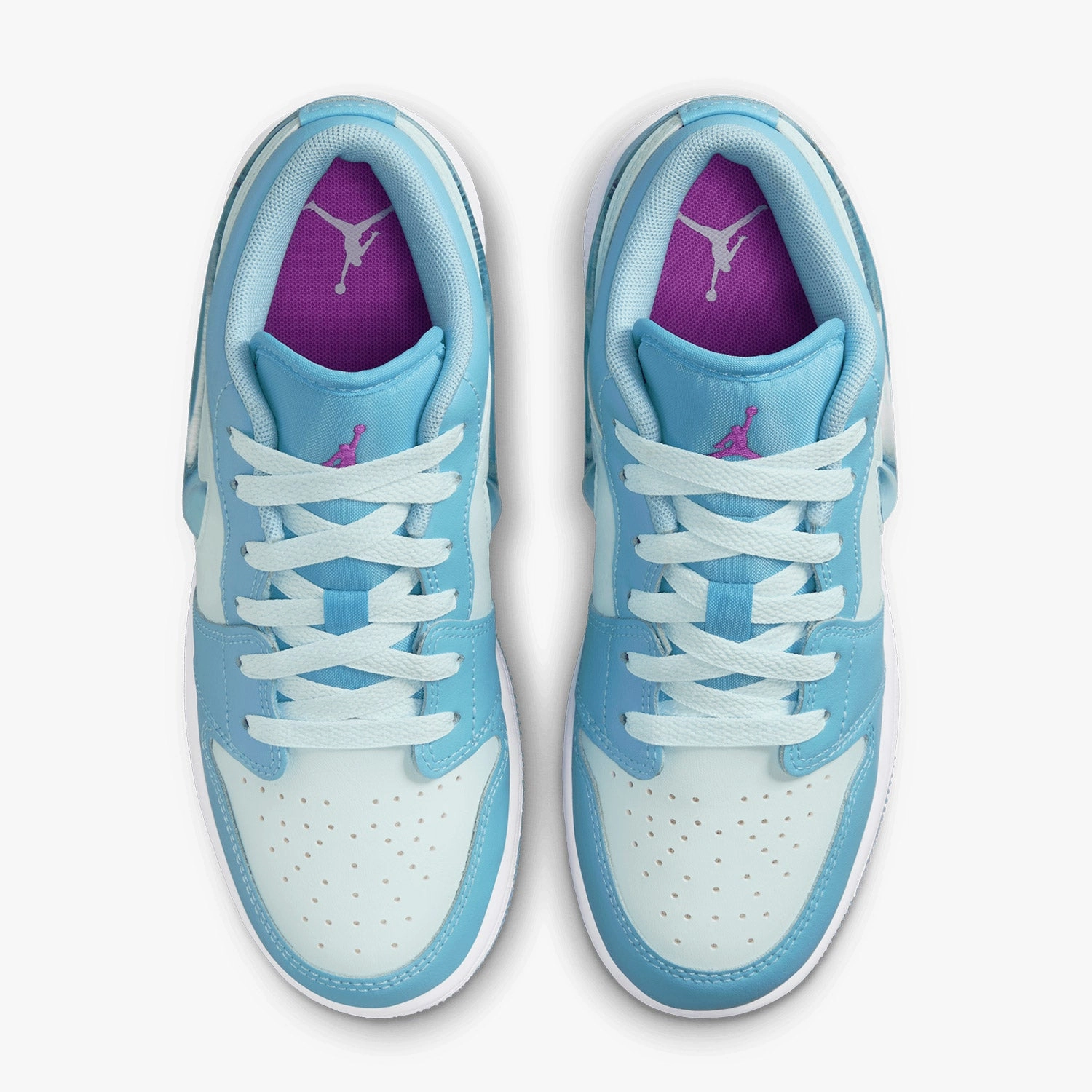 Asics Stefon Diggs Shoe Kid's Air Jordan 1 Low SE "Aquarius Blue" Grade School