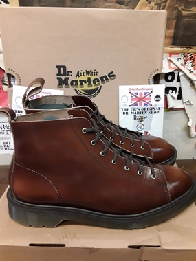 Slip On Waterproof Boots Dr Martens Les Monkey Boots, Size UK12, Made in England, Brown Polished Leather, 7 hole Boots