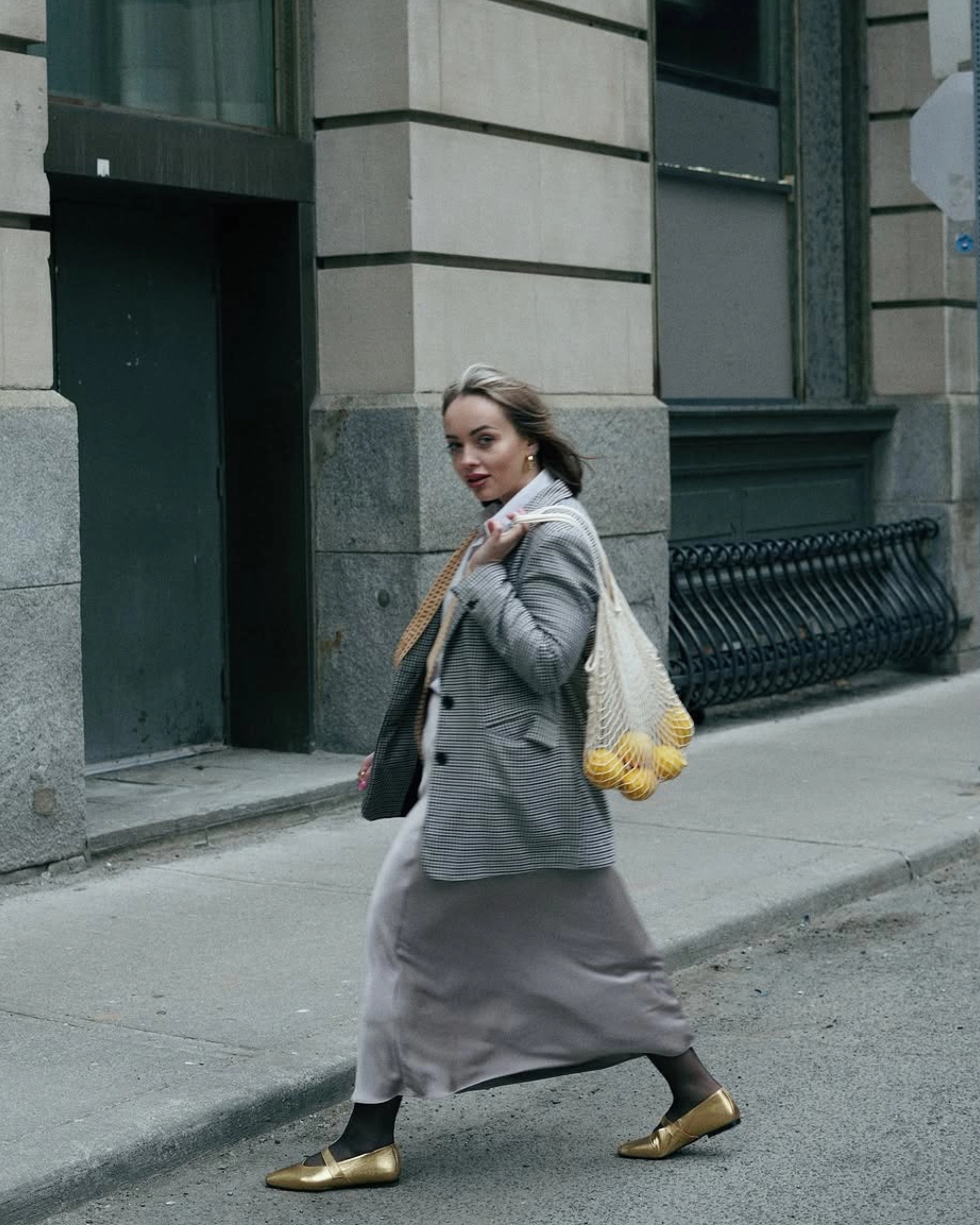 Flordeliz Champagne Metallic Flat Shoes With Toe Box