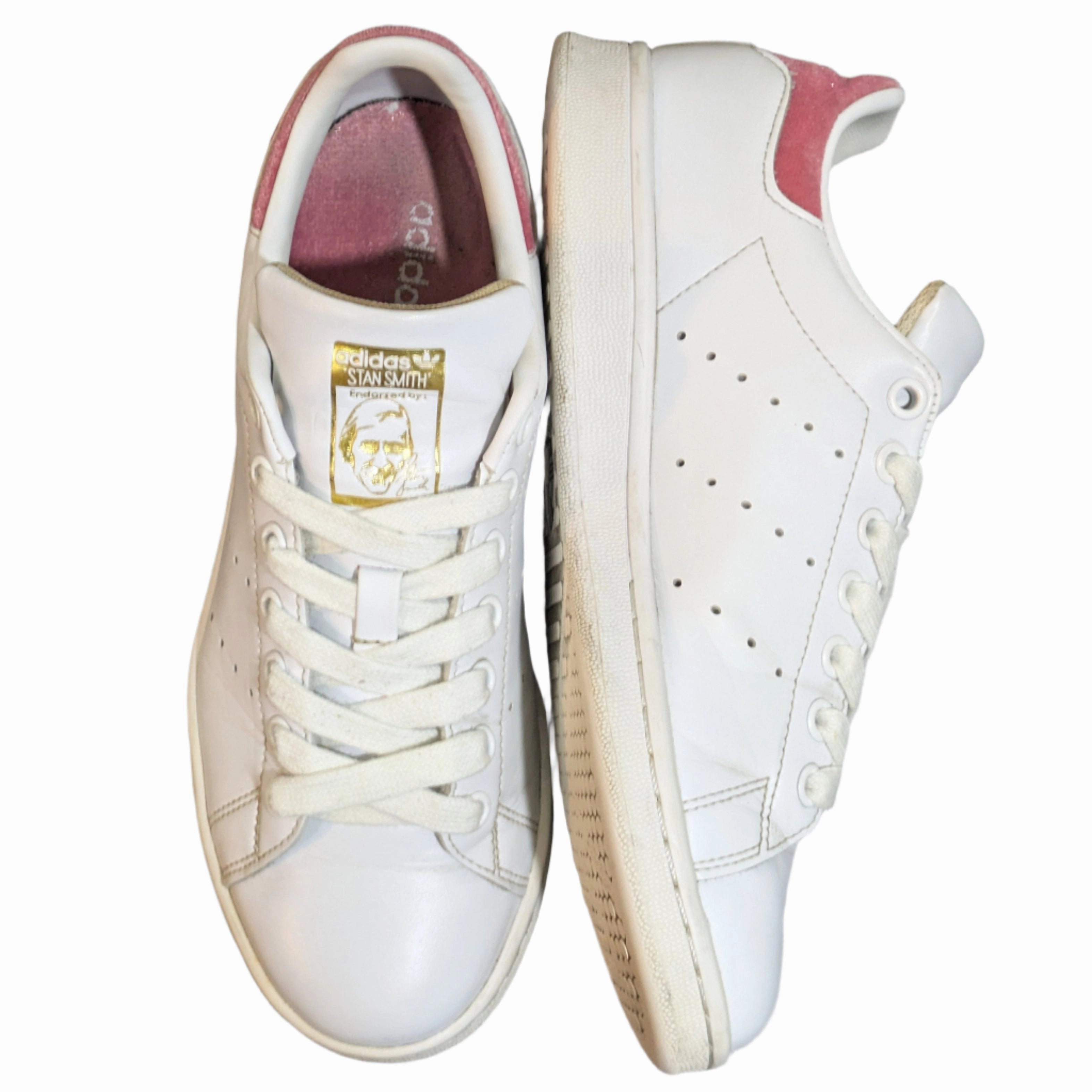 Best Crossfit Shoes Adidas adidas Stan Smith Shoes with Embroidered Trefoil & Heart in Cloud White/Hazy Rose/Gold Metallic