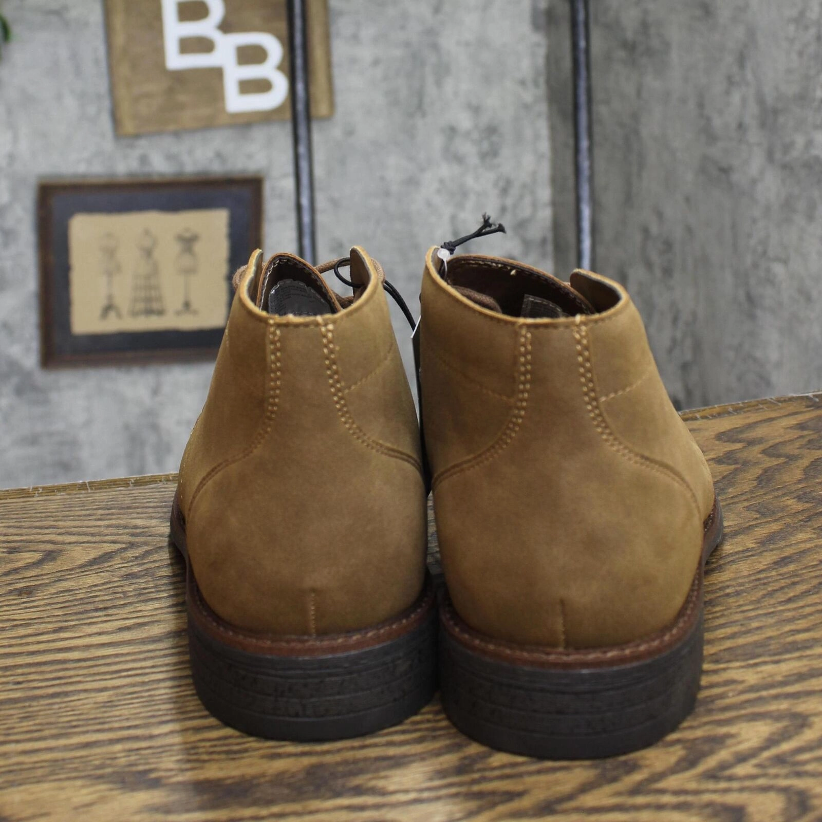 Goodfellow & Co Mens Jerad Chukka Boots 88097788 Walnut Brown 11.5 Low Cut Cowgirl Boots