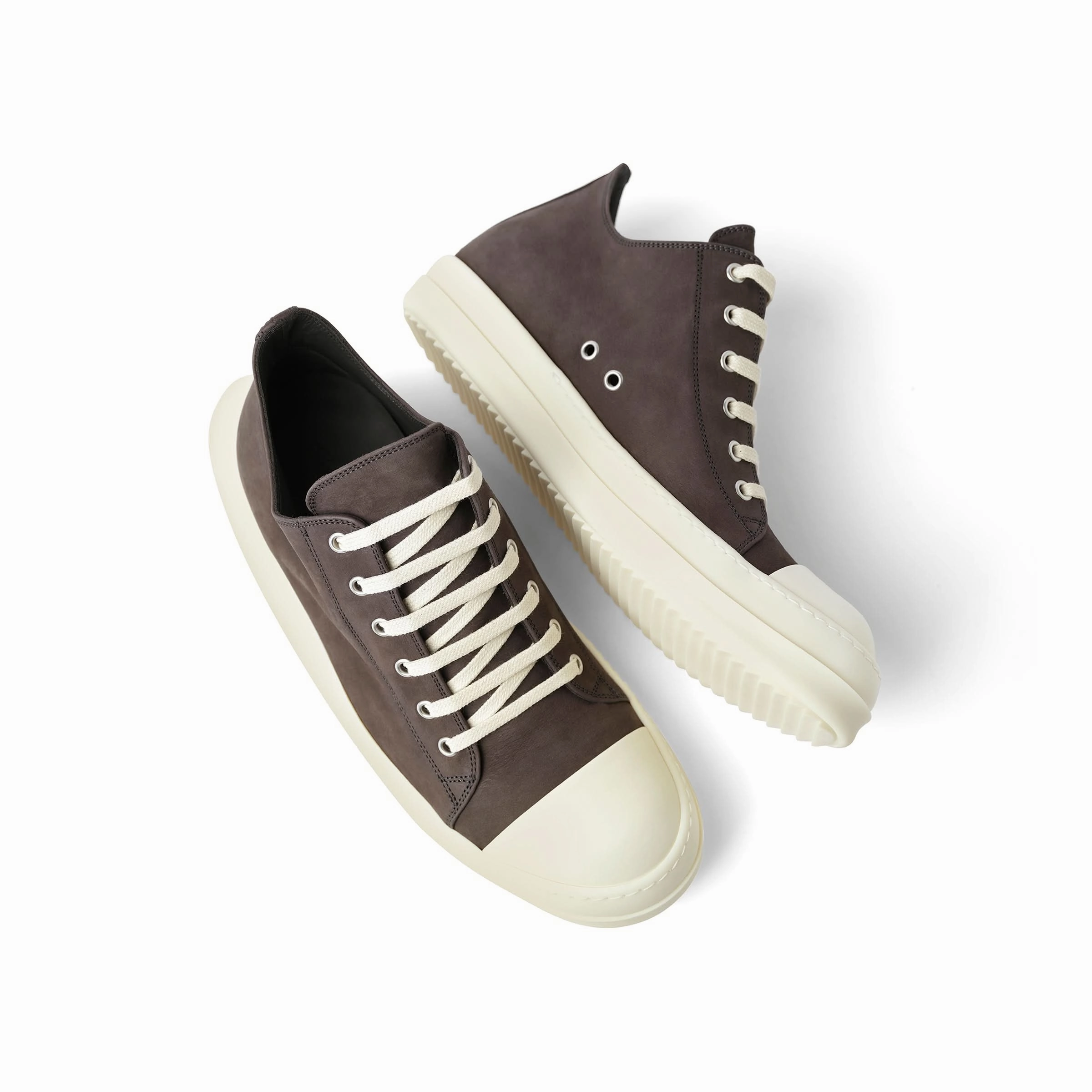 Grey Wolf Nubuk Low Sneaker in Dark Dust/Milk Sneakers Harley Davidson