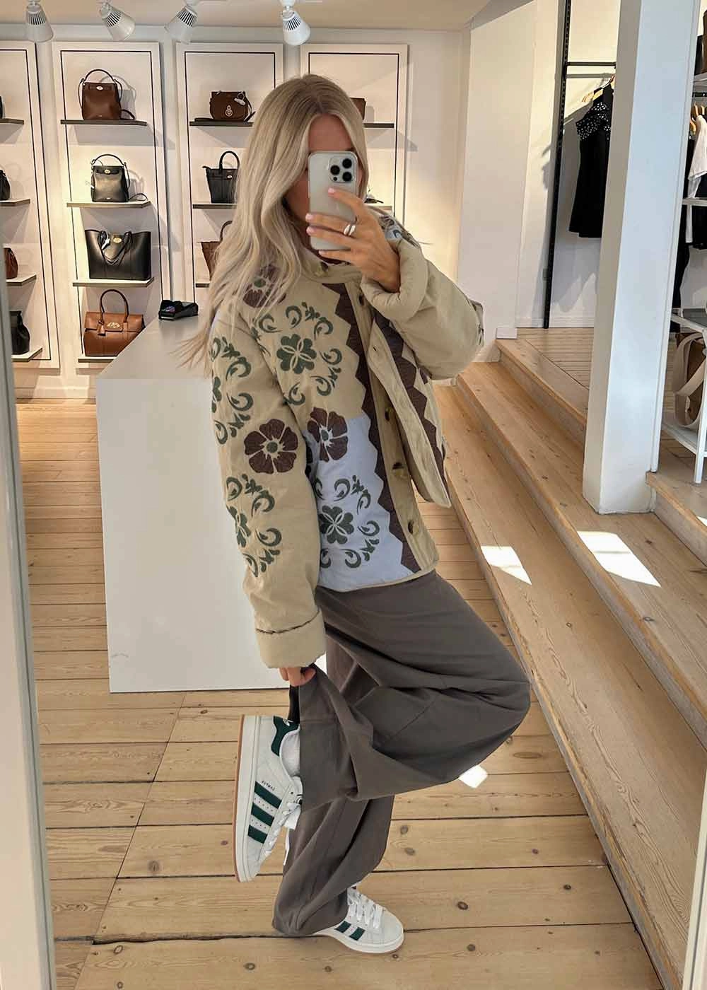 CAMPUS 00s - Crystal White / Core White / Collegiate Green Graffiti Sneakers