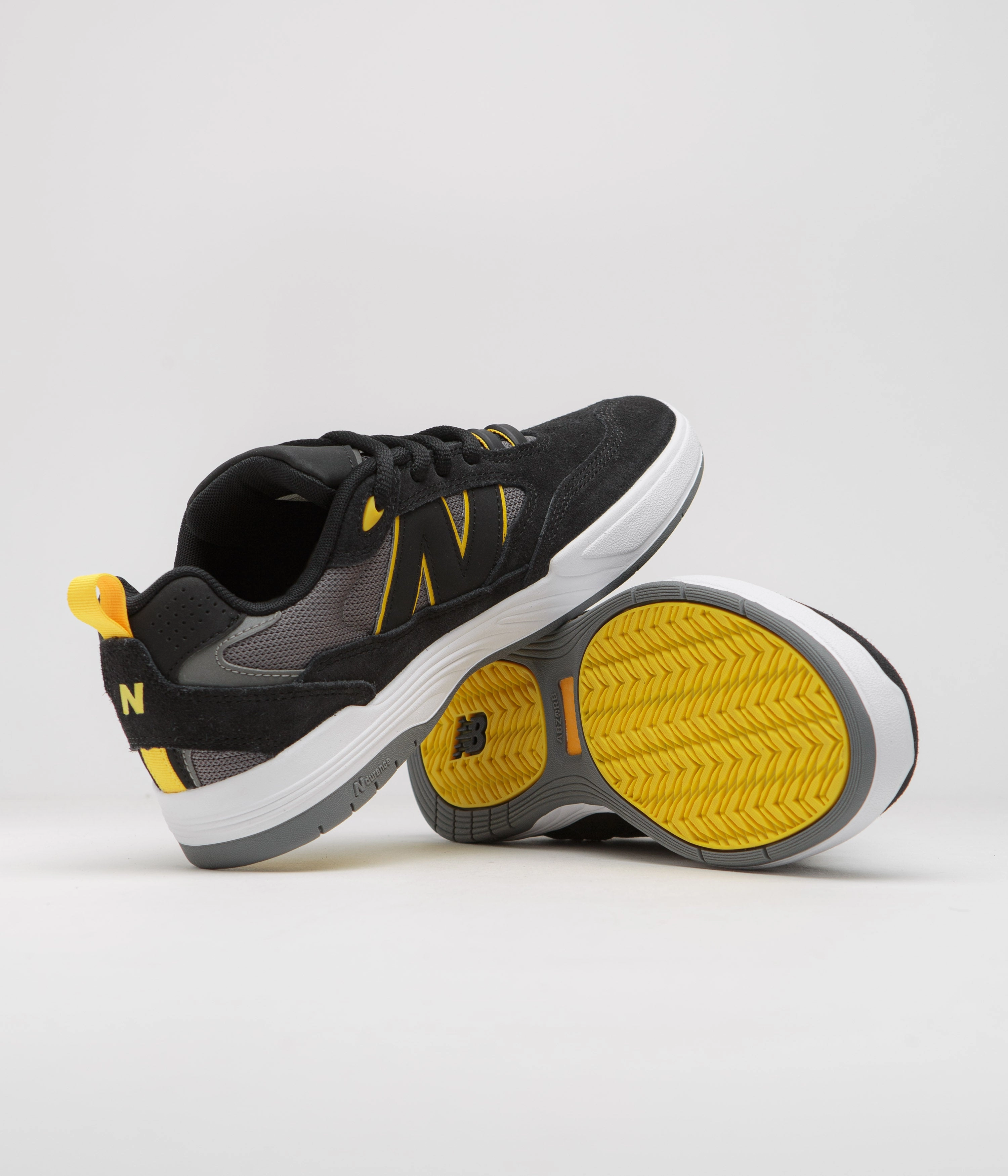 New Balance Run Small Or Big New Balance Numeric 808 Tiago Lemos Shoes - Black / Grey / White