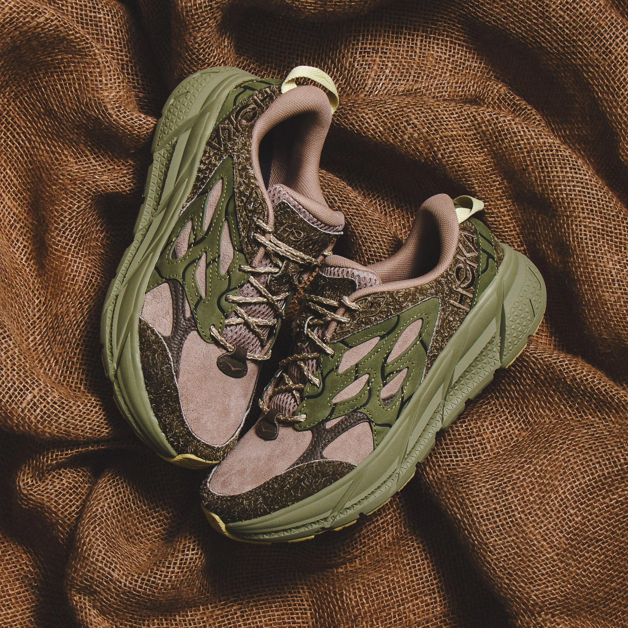 Hoka One One Men Clifton L Suede TP Dune Fennel 1150910-DNF Shoes Running Review