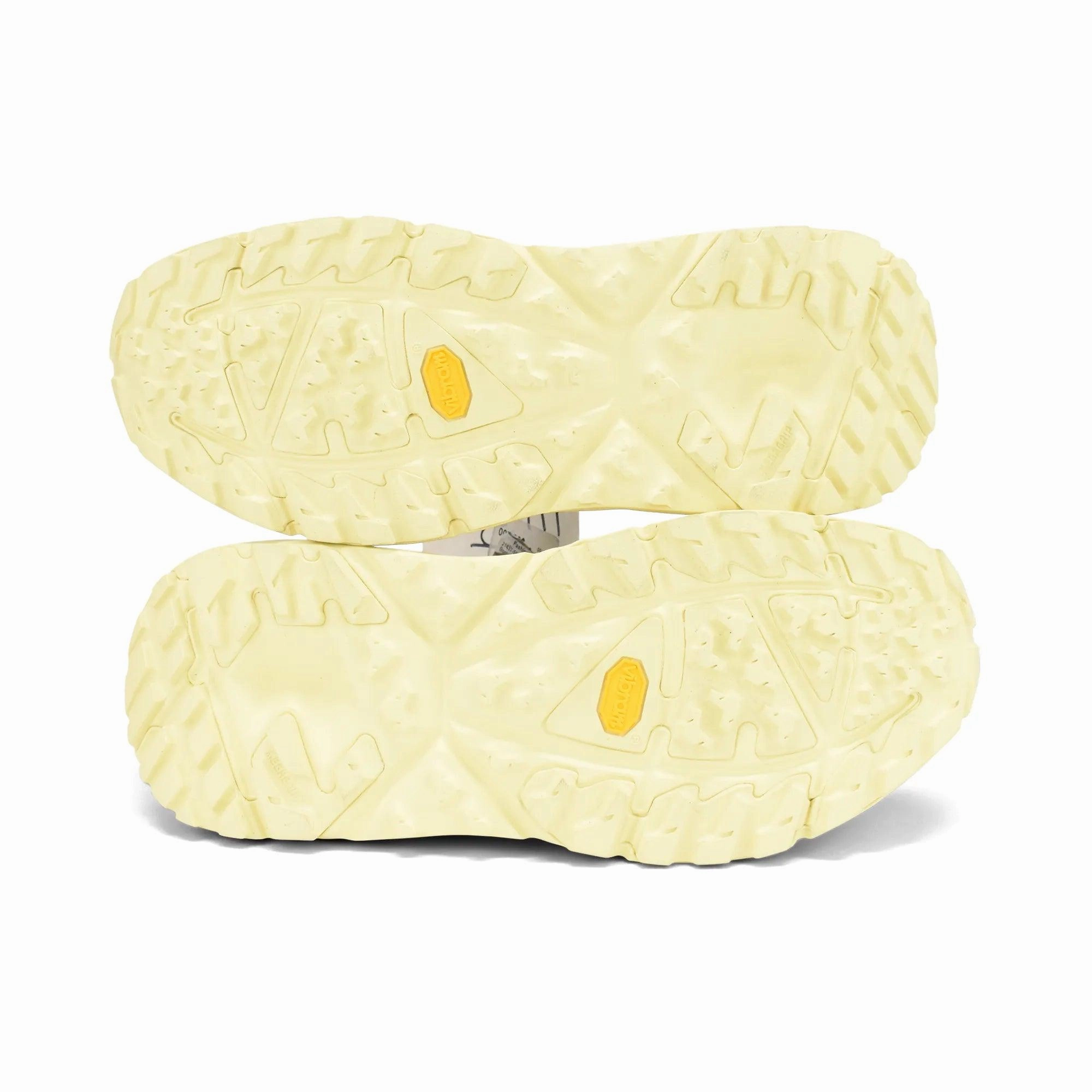 Shoes Streetwear Hoka x END 'Kaha Low GTX' Sneakers - Men's 12