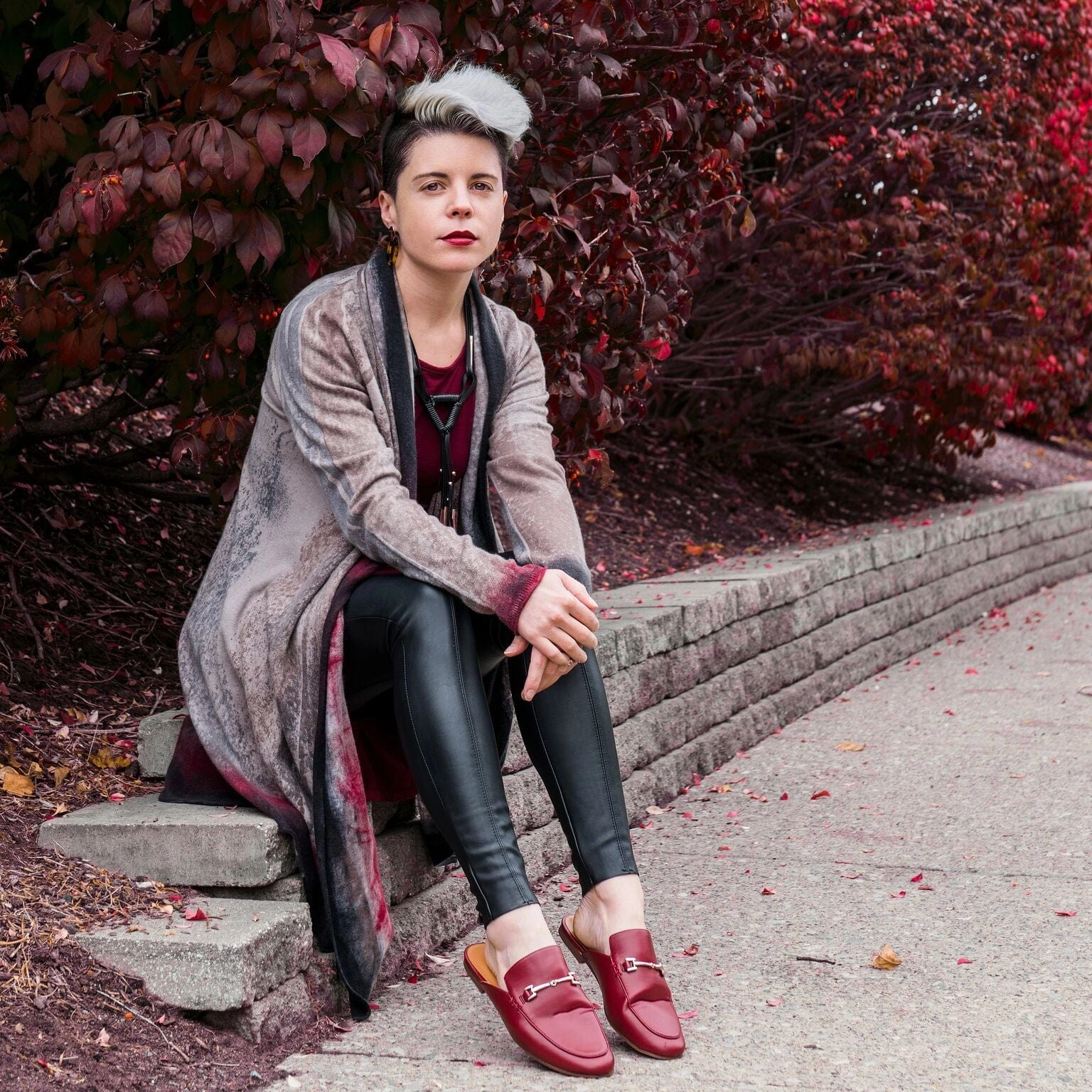 JENN ARDOR Women Smooth Artificial Leather Flat Mules Plastic Slides