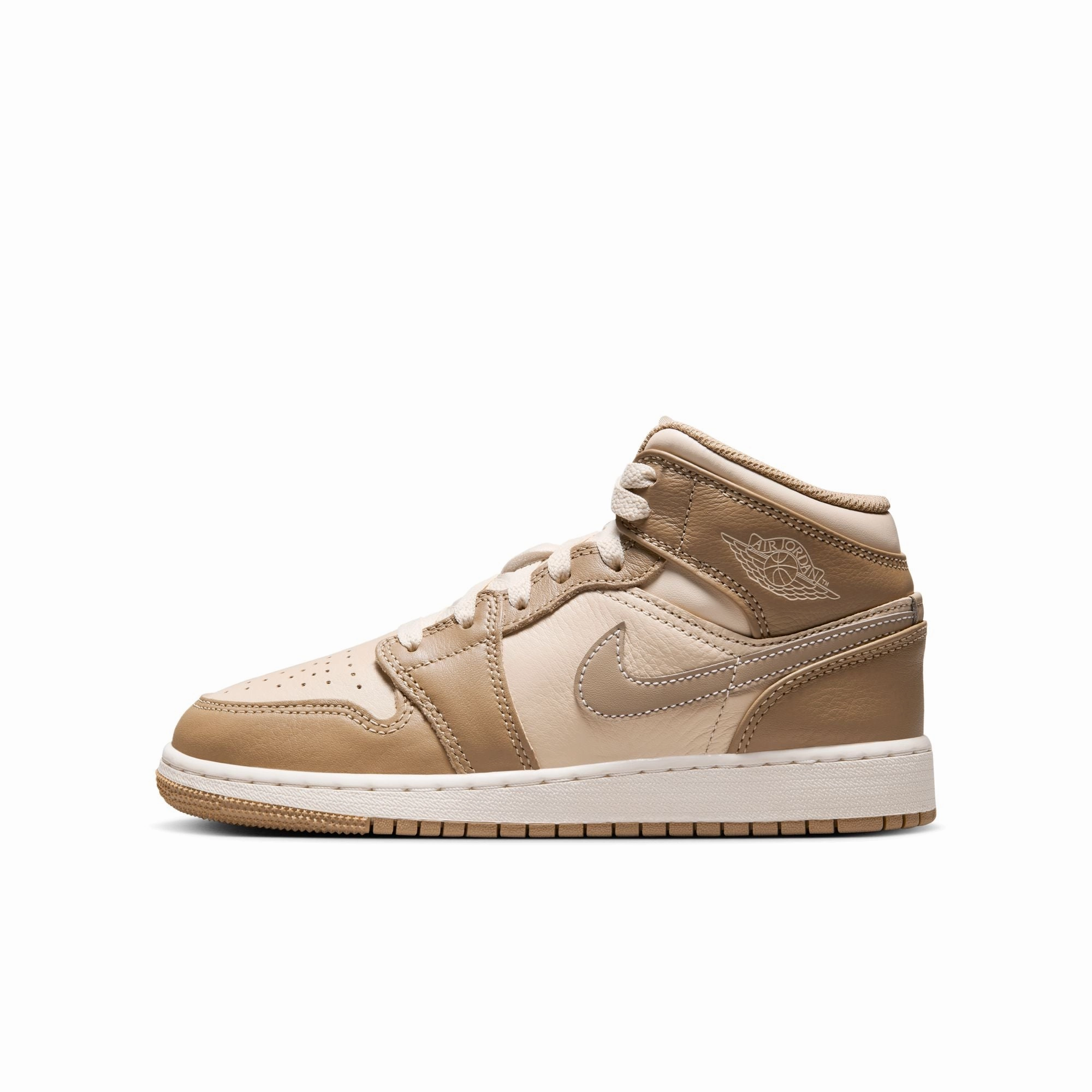 Jordan - Boy - GS Air Jordan 1 Mid BG - Brown/Khaki/Phantom Asics Gel Cumulus 17 G Tx Running Shoe