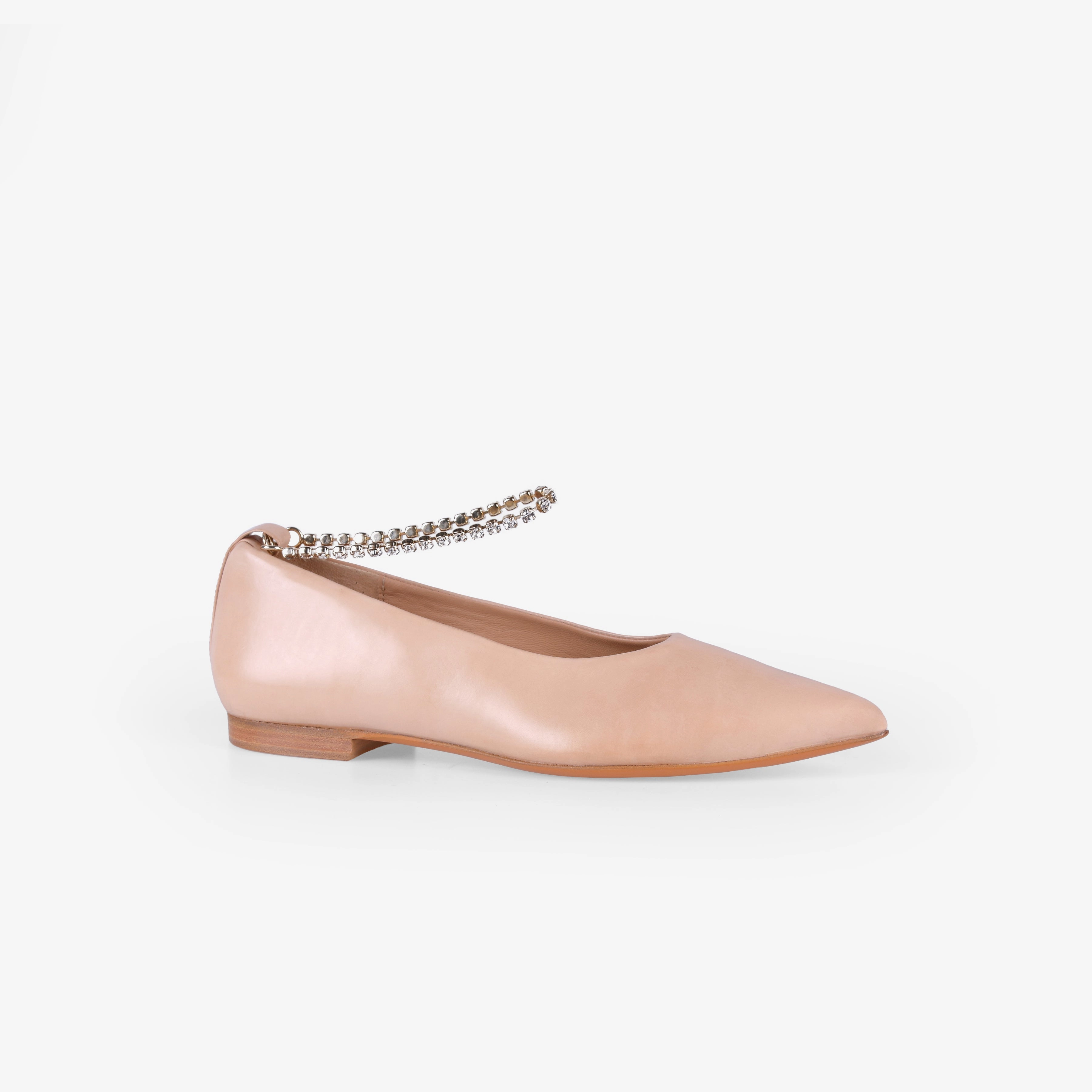 Lisbon 01 Beige Hoka Shoes Feet