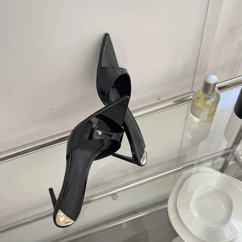 Slippers Bedroom Liyke Sommer Mode Niedrigen Dnnen Heels Frauen Hausschuhe Gladiator Sandalen Gemtliche Patent Leder Spitz Slip-On Folien Schuhe maultiere