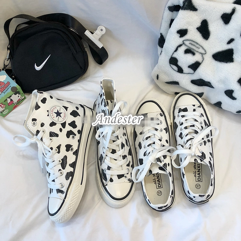 Flat Trigger Shoe Glock Milk Spots Hand-painted Canvas Shoes AD11704