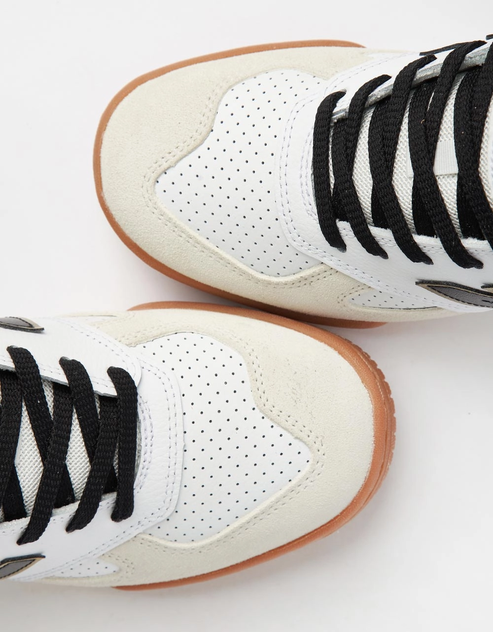 New Balance Numeric 600 Tom Knox Skate Shoes - White/Black New Balance Marathon