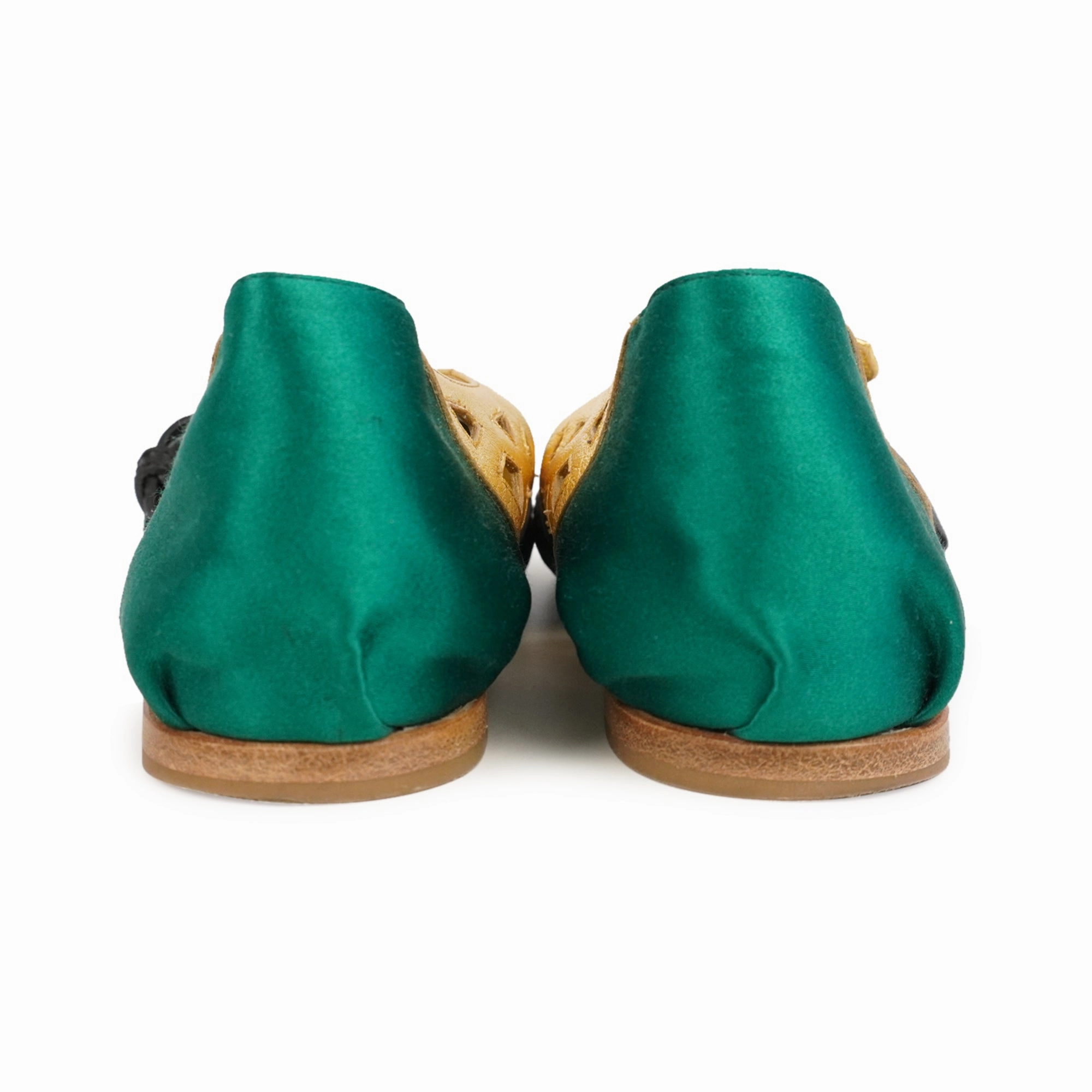 Miu Miu Ballet Flats - Women's 37 Flat Clipless Shoes